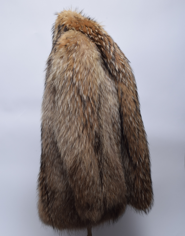 Women's Lumi Tanuki Fur Coat