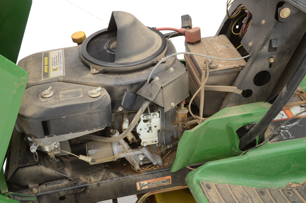 John Deere GT275 Mulching Riding Mower