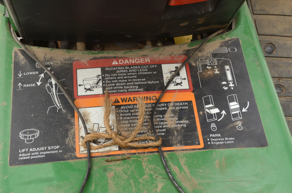 John Deere GT275 Mulching Riding Mower