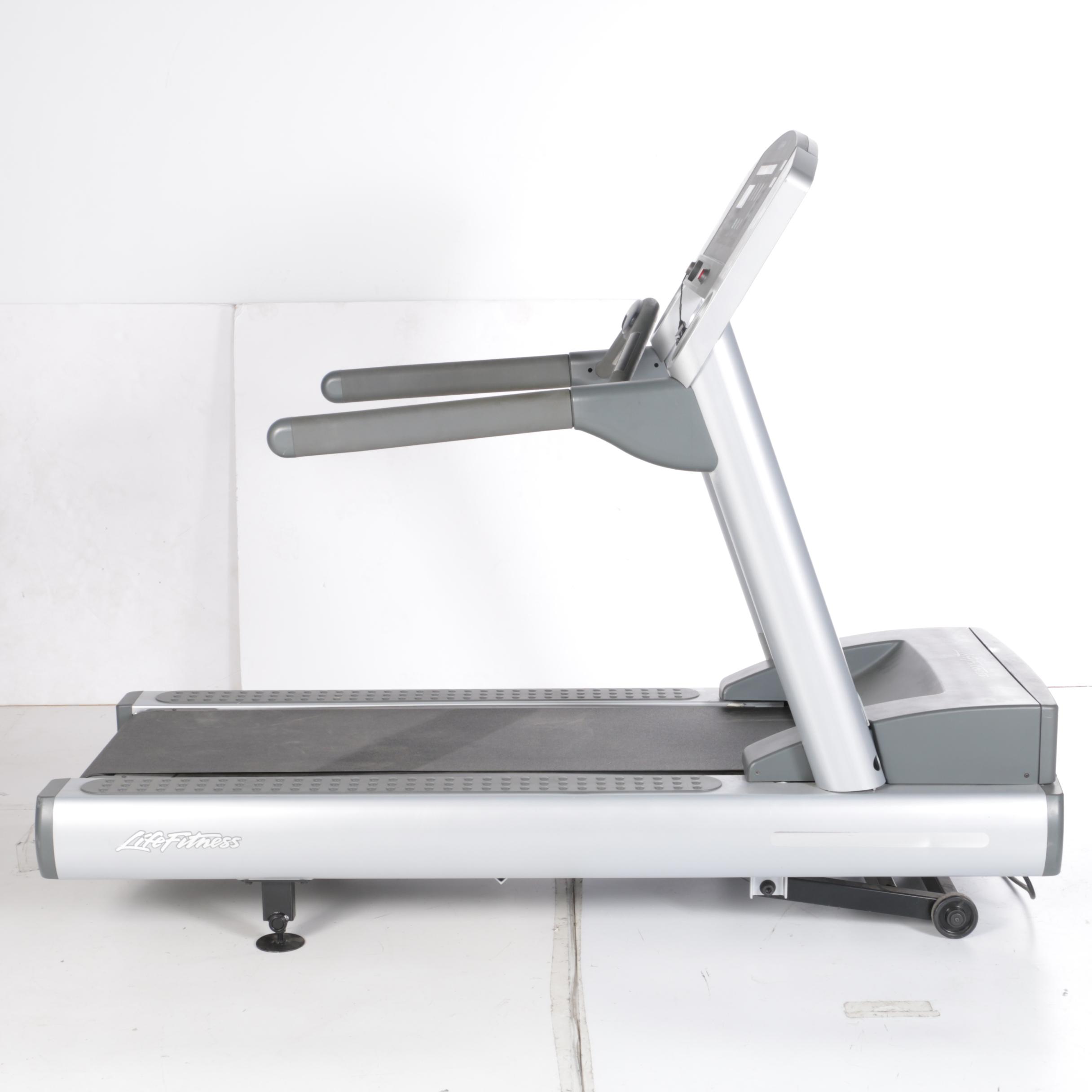 Life Fitness 97Ti Treadmill