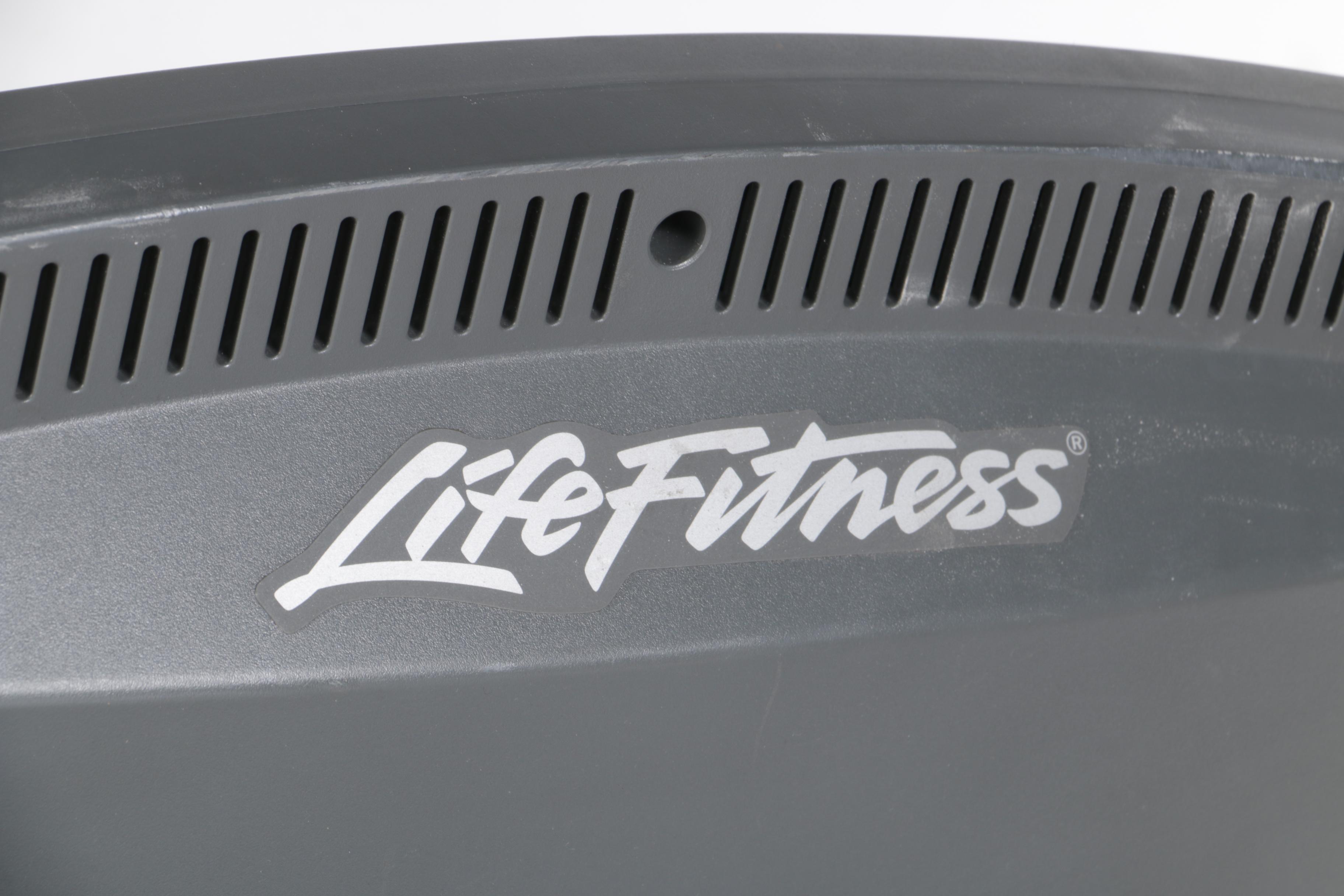 Life Fitness 97Ti Treadmill