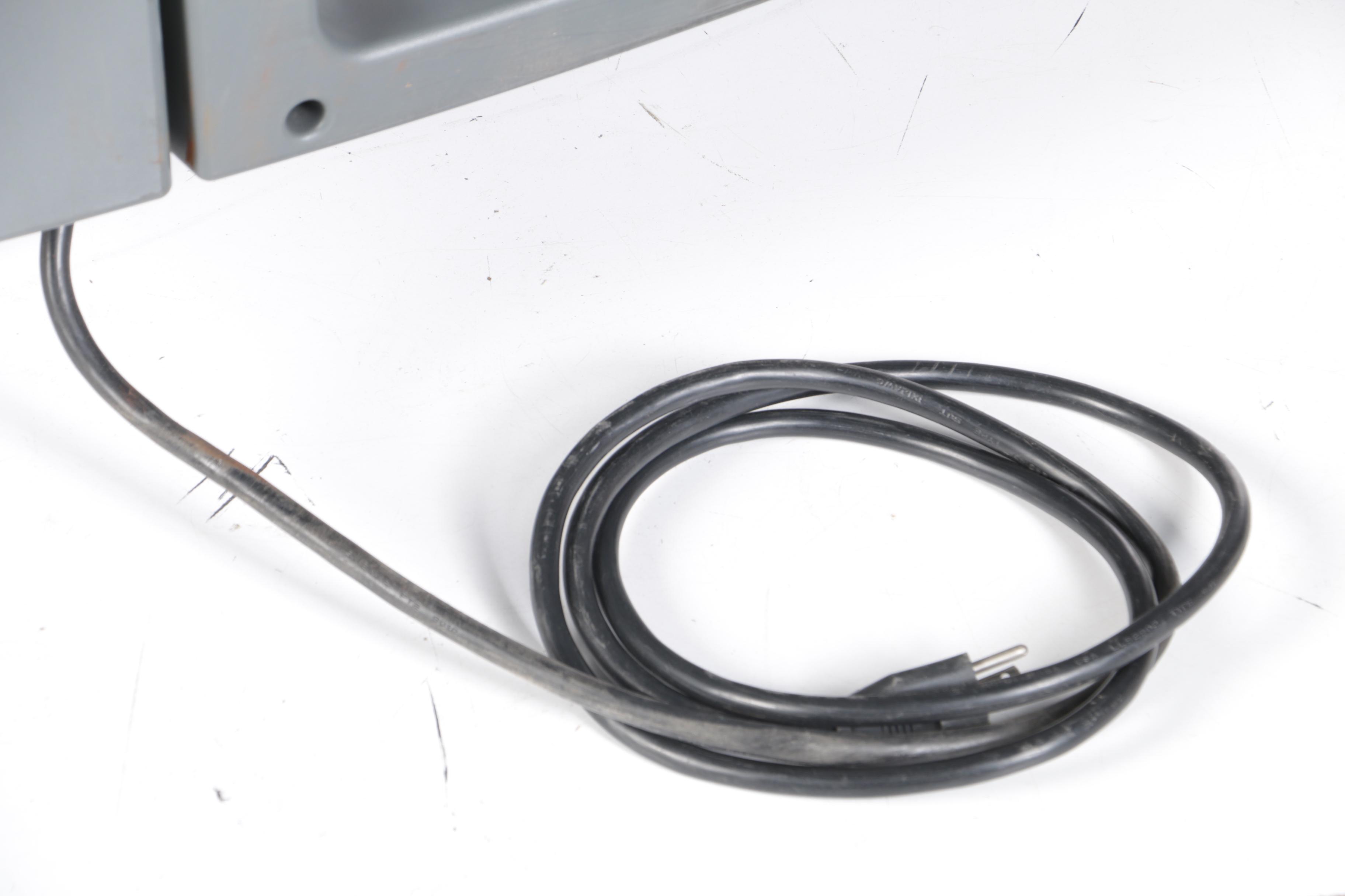 Life Fitness 97Ti Treadmill