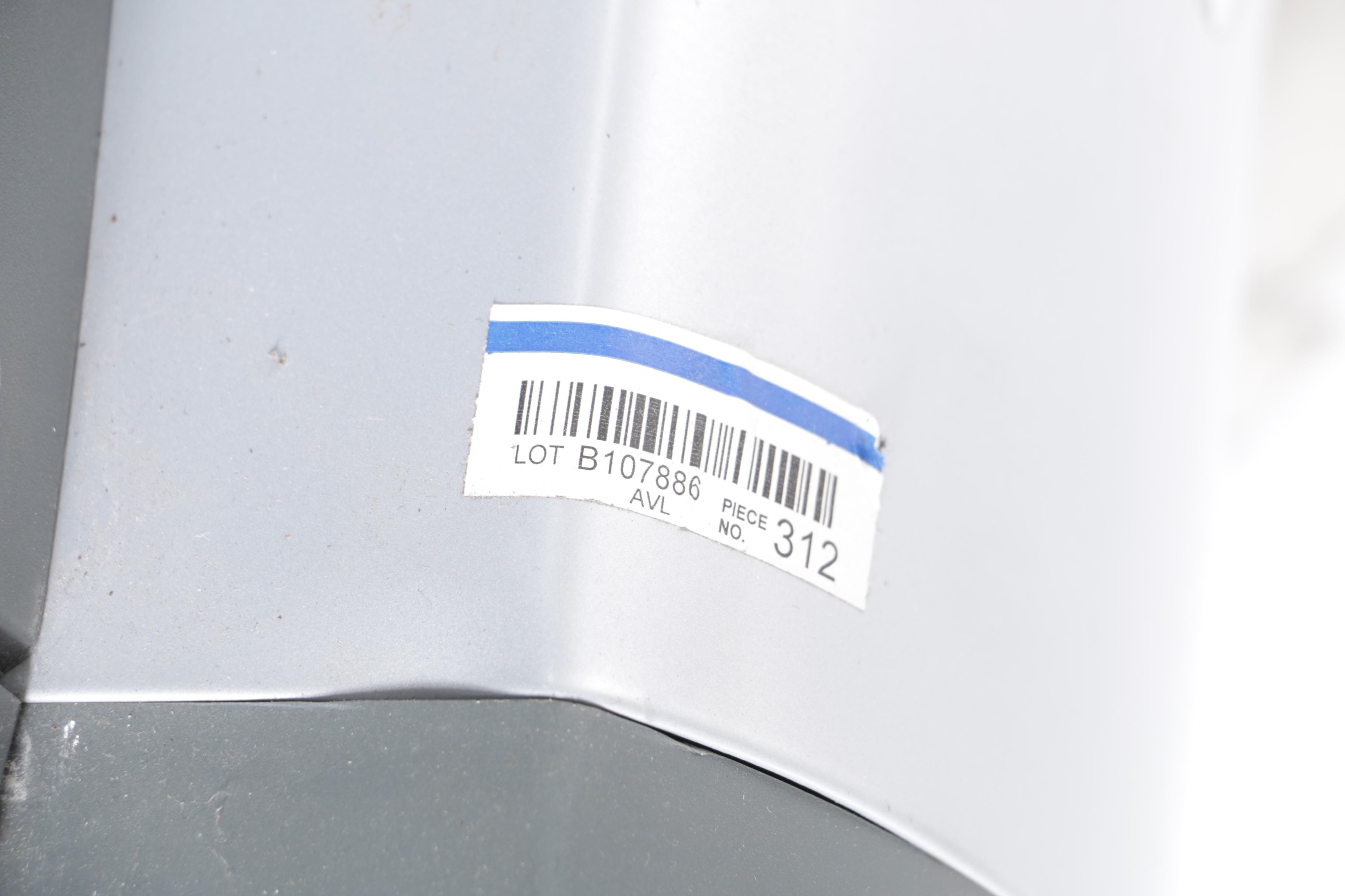 Life Fitness 97Ti Treadmill