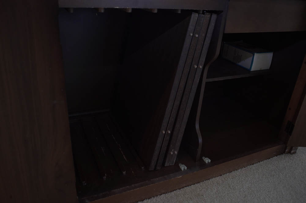 Expanding Table Cabinet