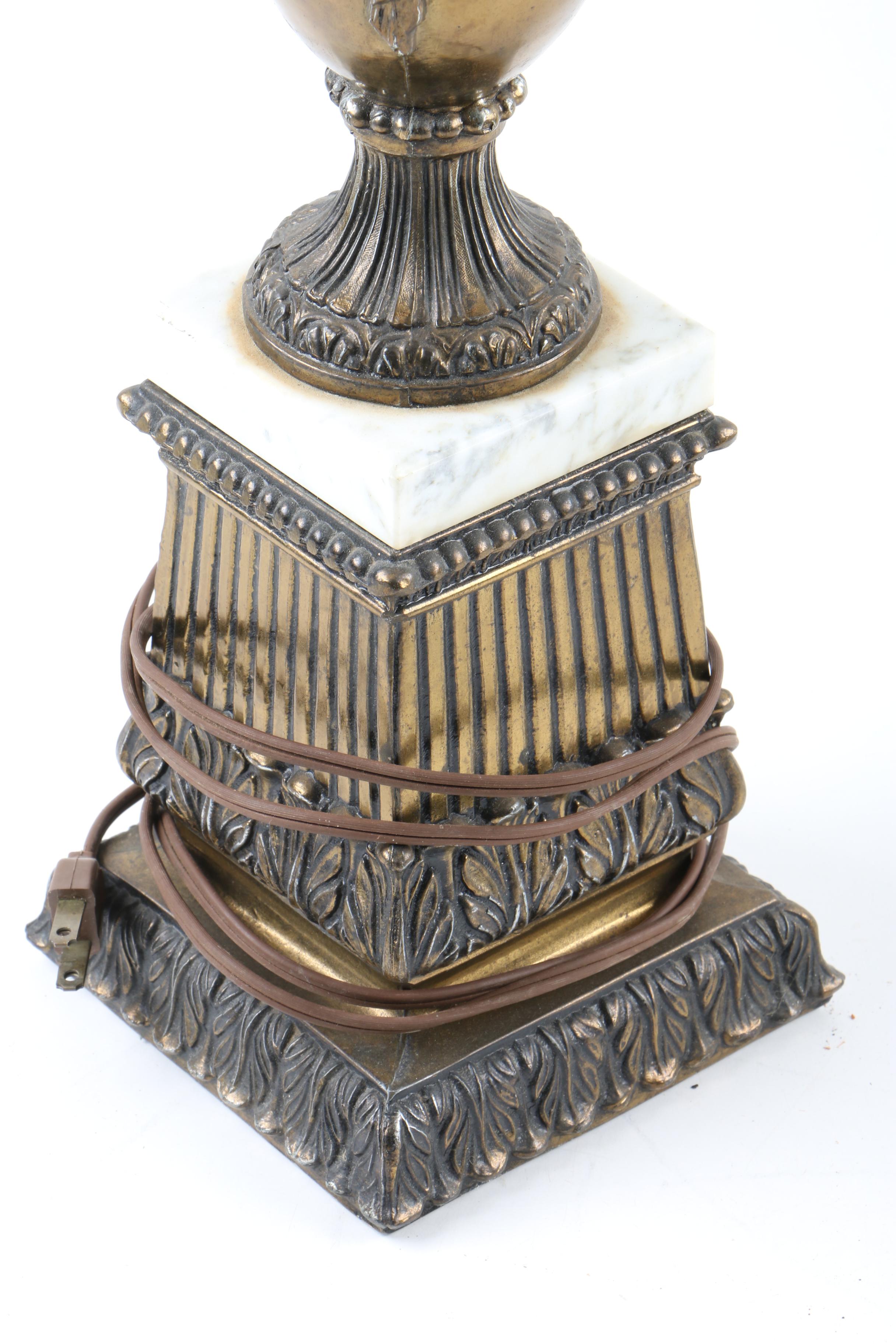 Neoclassical Style Metal Lamp