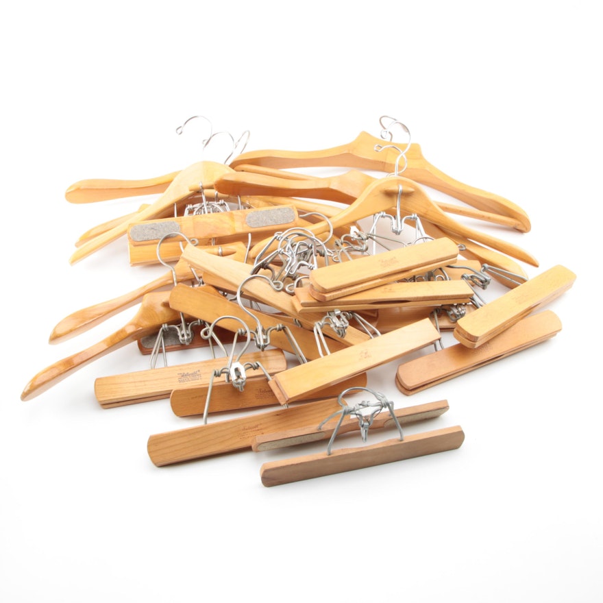 Setwell Wooden Clothes Hangers