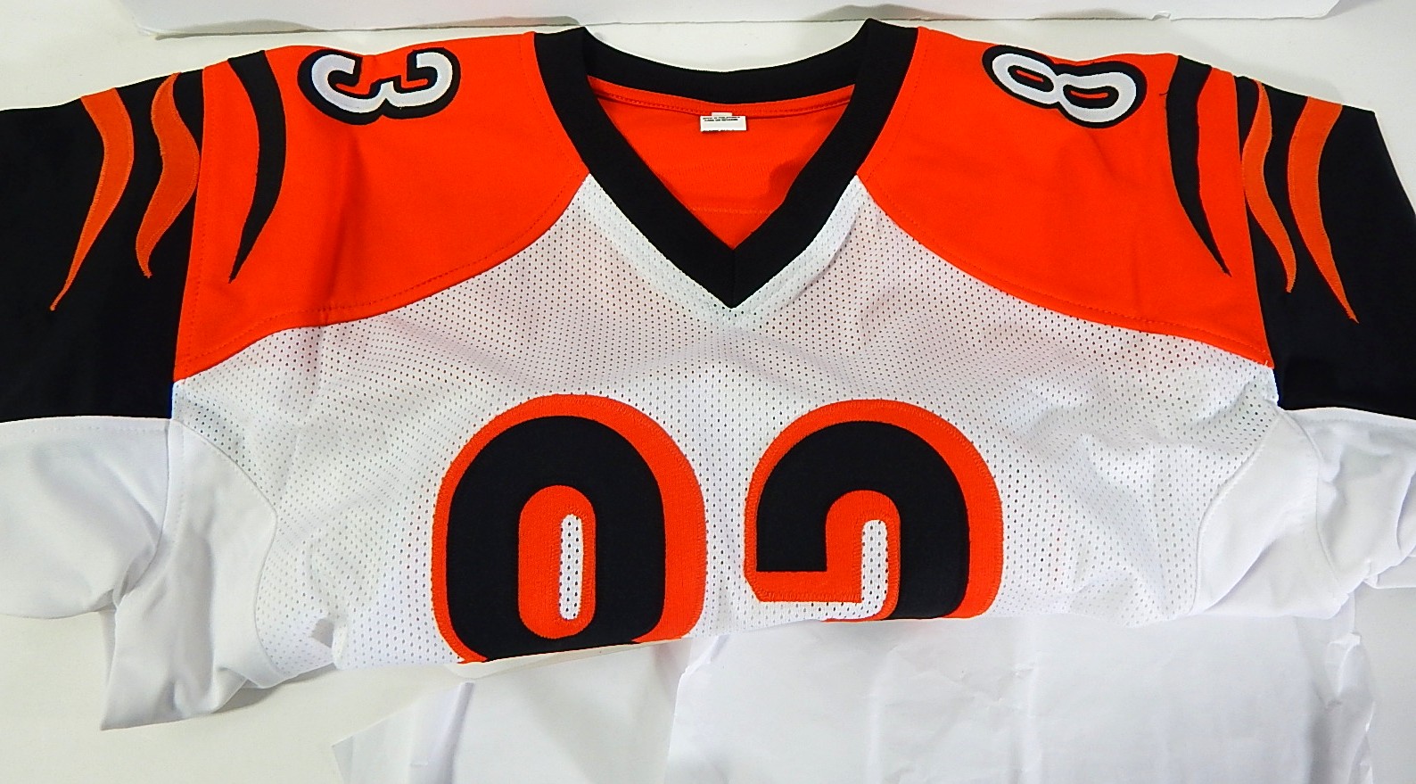 Beckett Authenticated NFL Tyler Boyd Cincinnati Bengals Autographed Jersey