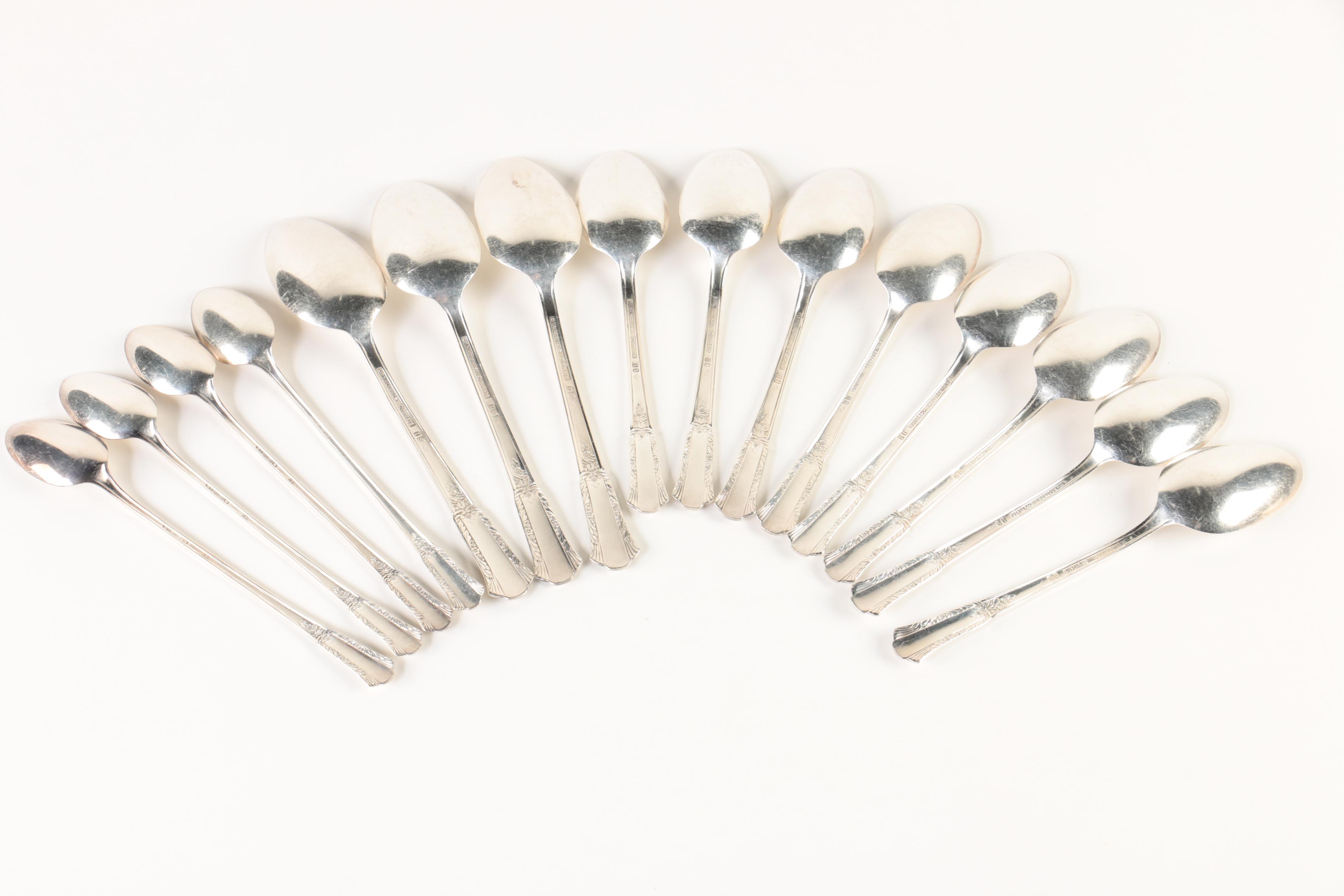 Wm. Rogers "Treasure" Silver Plate Flatware Set with Chest