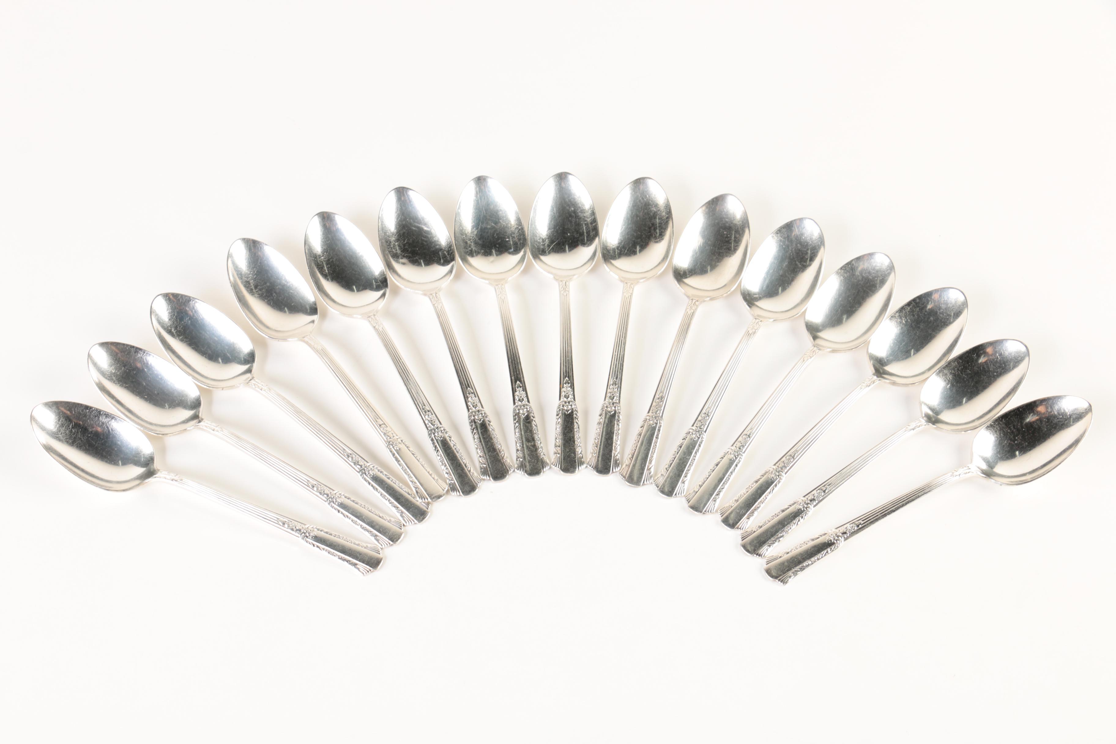 Wm. Rogers "Treasure" Silver Plate Flatware Set with Chest