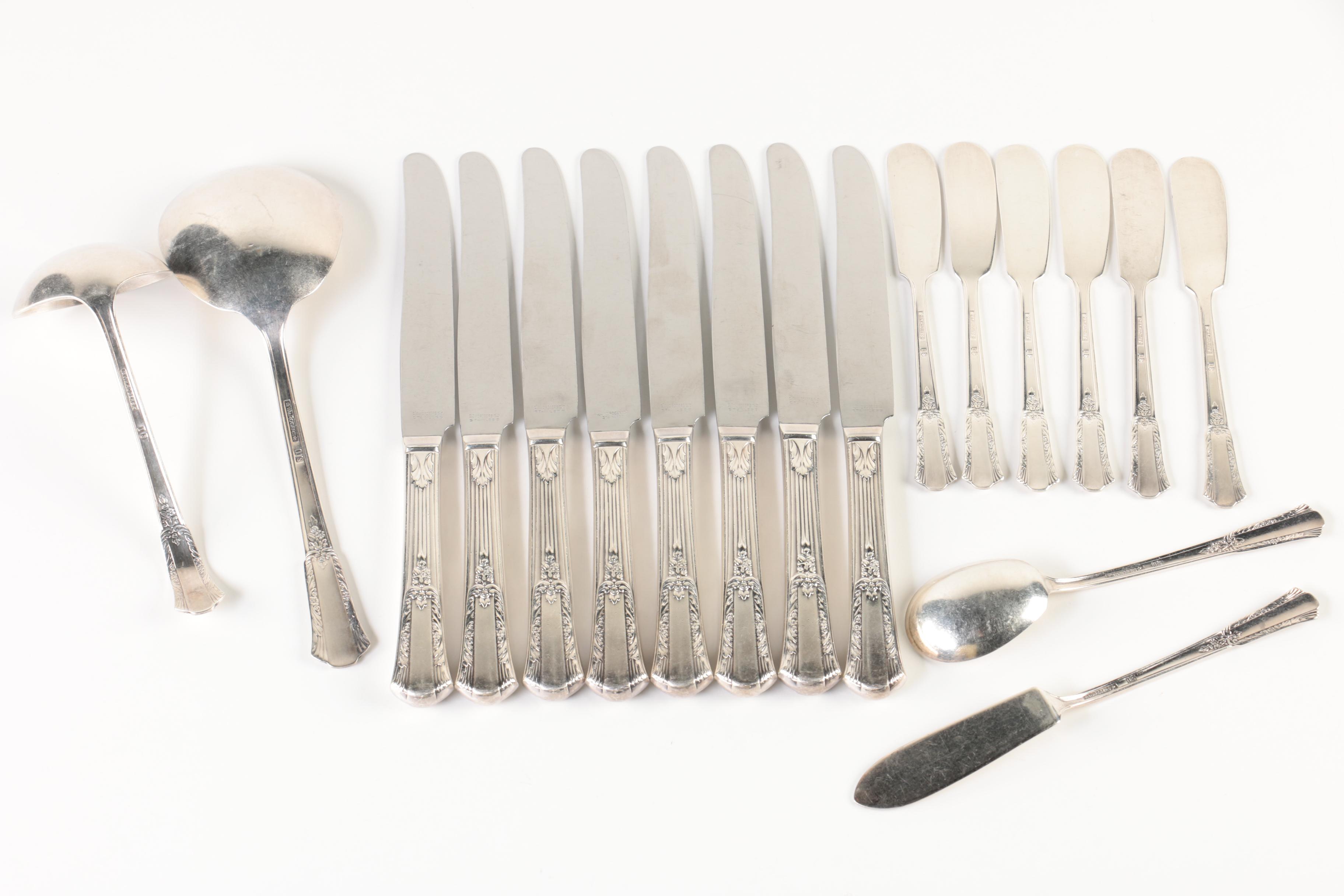 Wm. Rogers "Treasure" Silver Plate Flatware Set with Chest