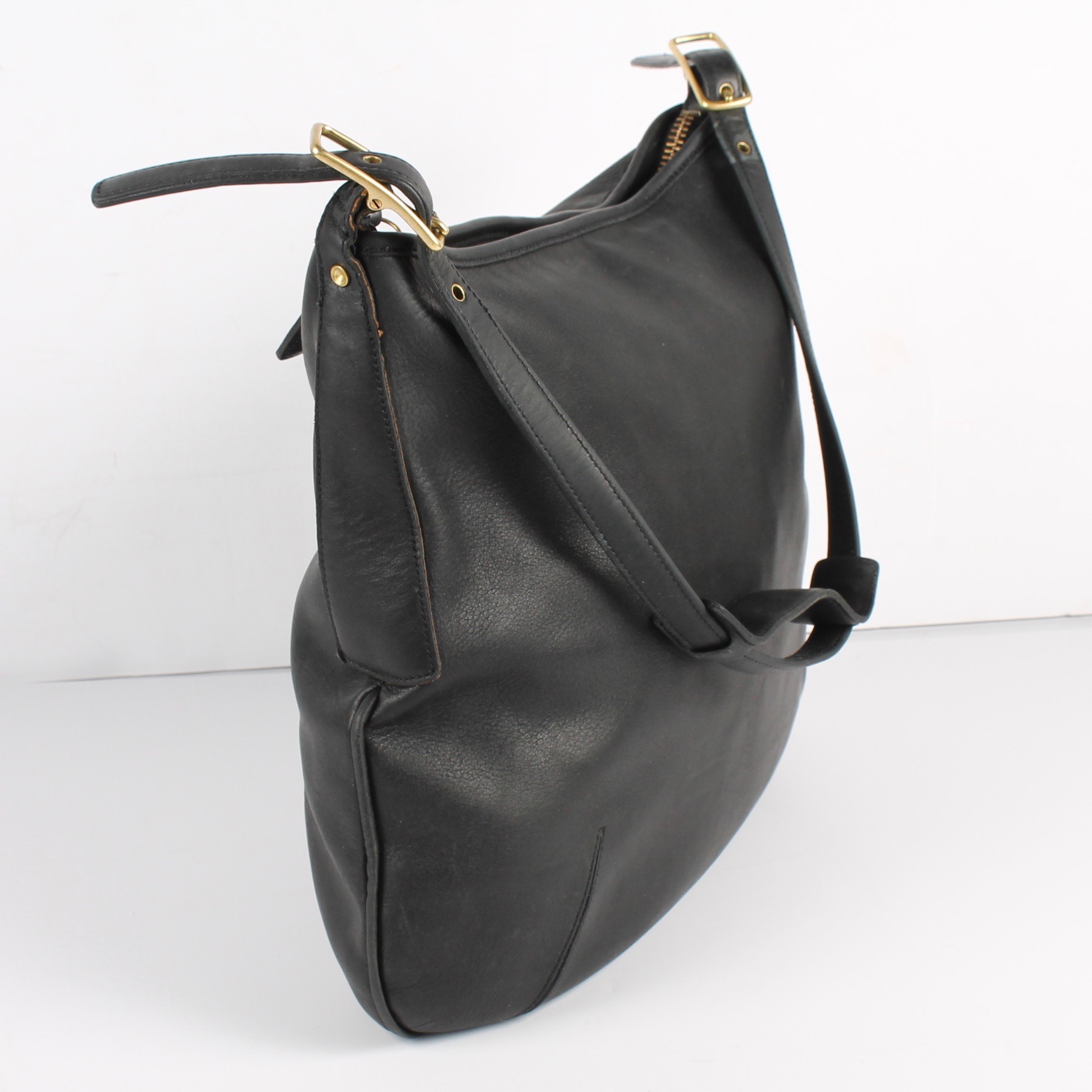 Coach Vintage Black Leather Shoulder Bag