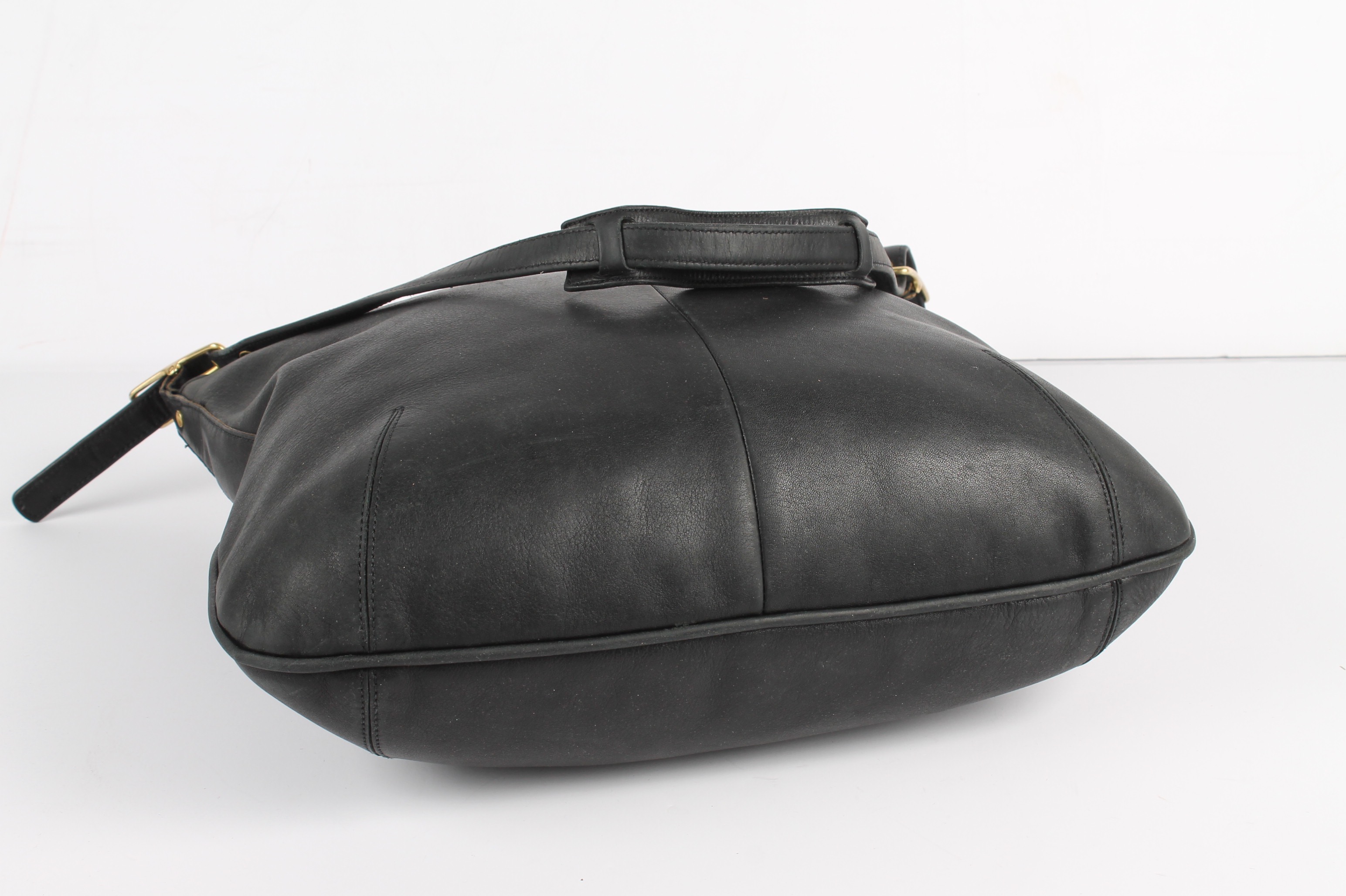 Coach Vintage Black Leather Shoulder Bag