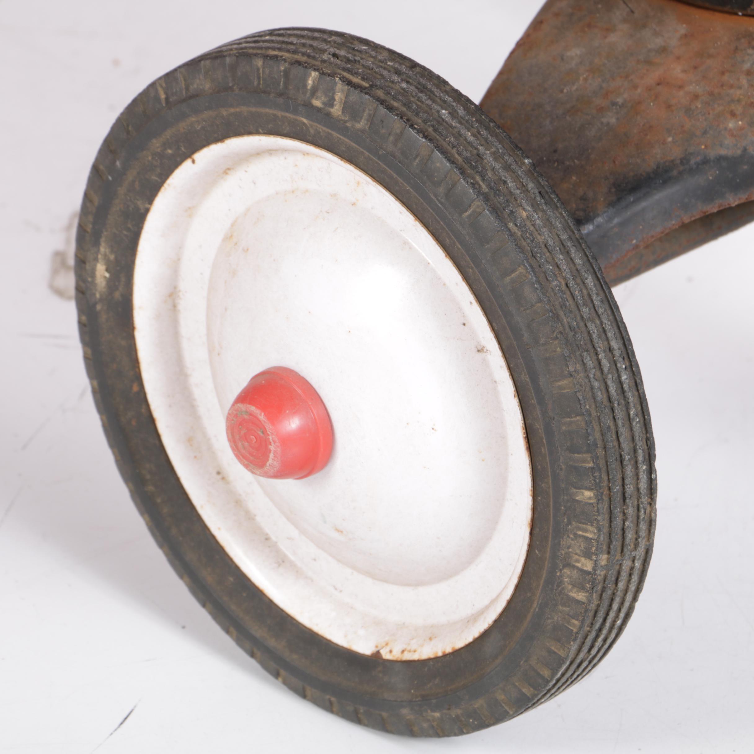 1970s Radio Flyer Wagon