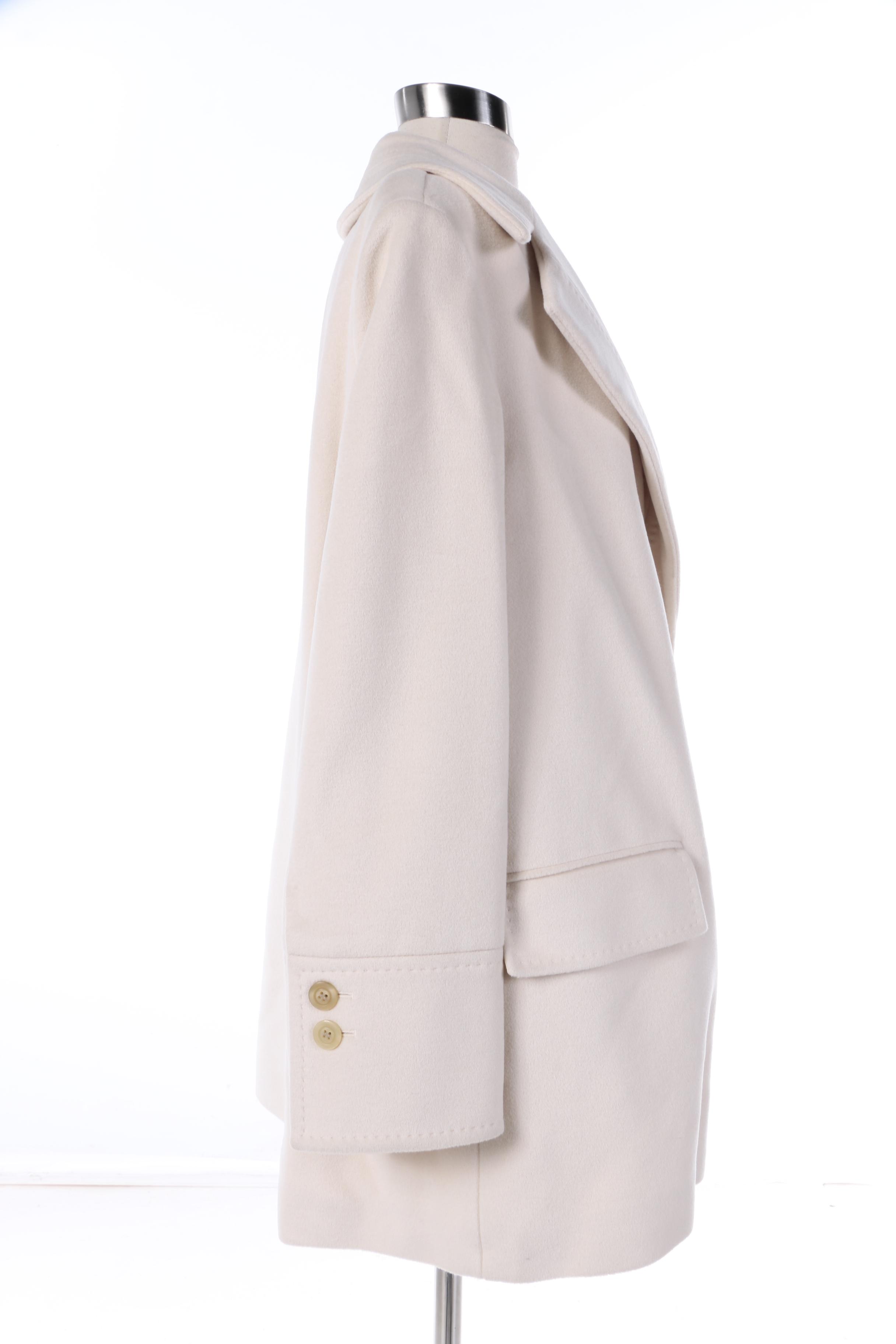 Women's Louis Fèraud Off-White Wool Coat