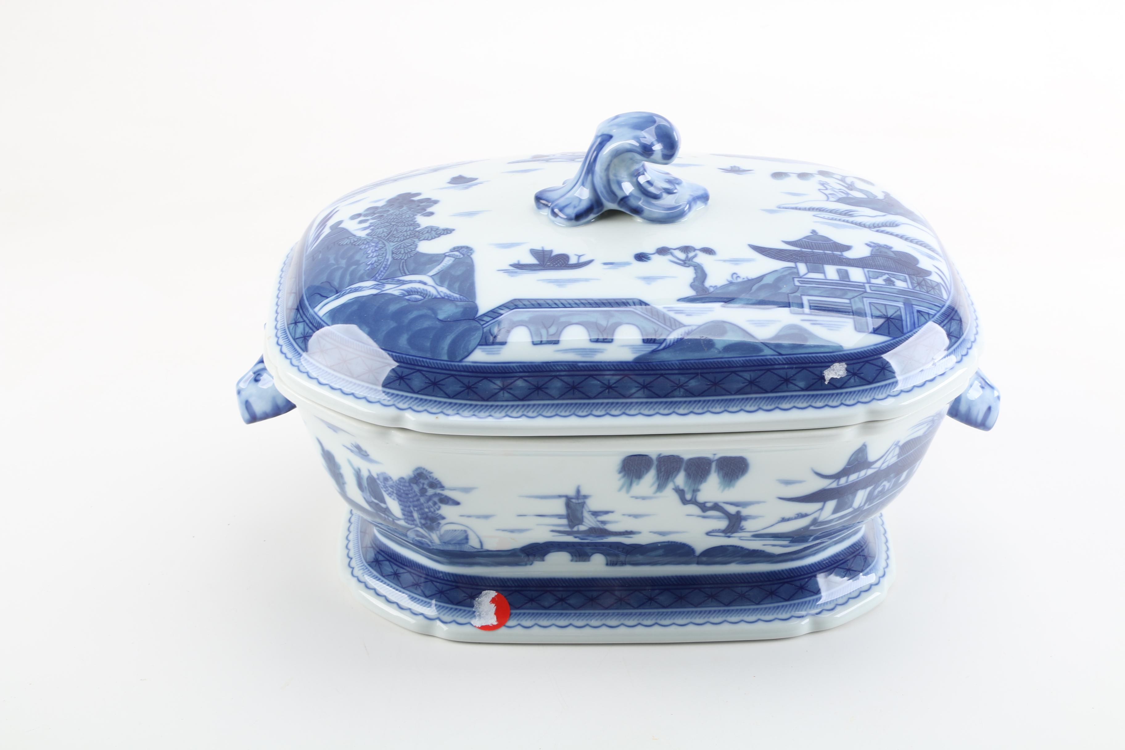 Mottahedeh "Blue Canton" Octagonal Lidded Tureen and Vase