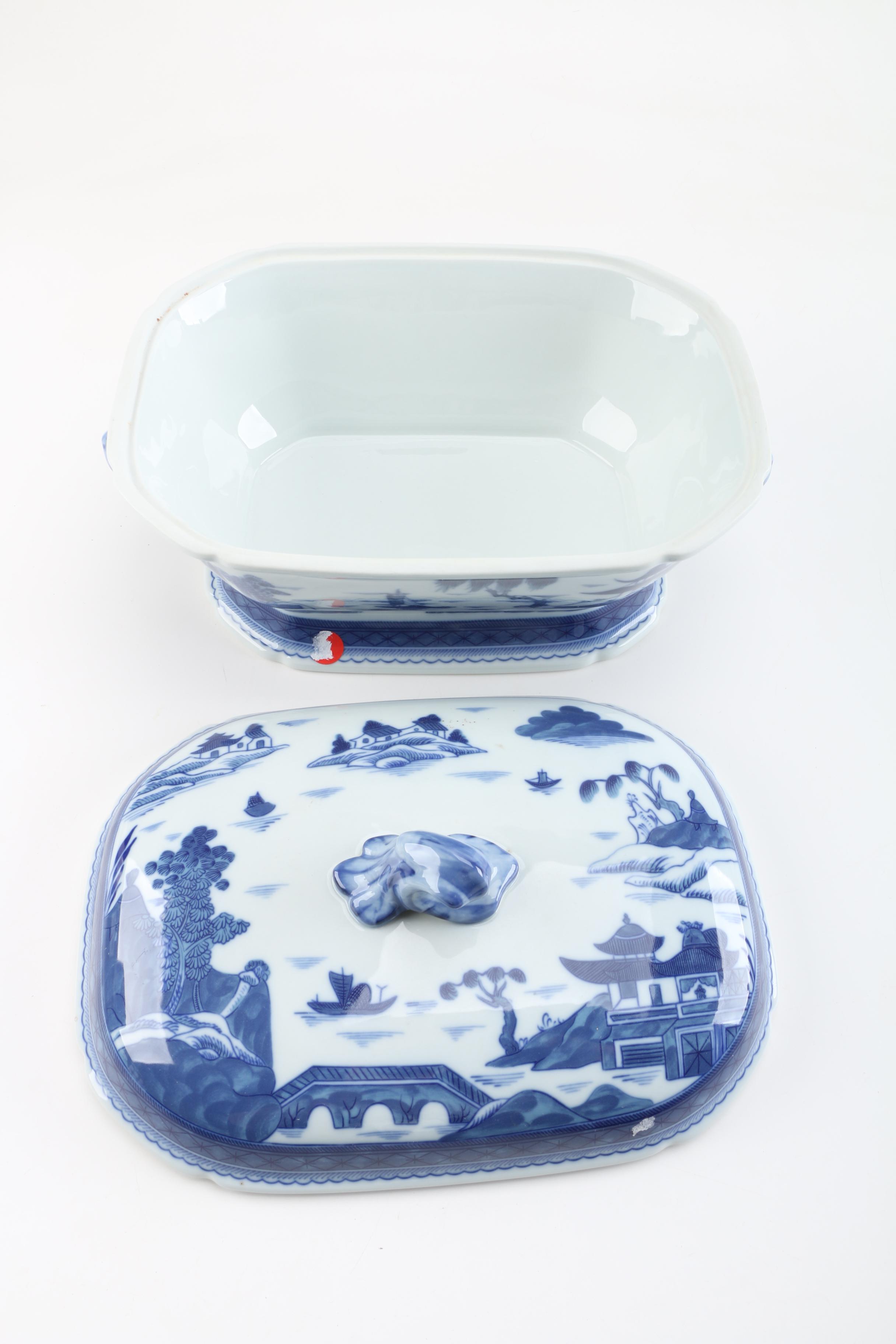 Mottahedeh "Blue Canton" Octagonal Lidded Tureen and Vase