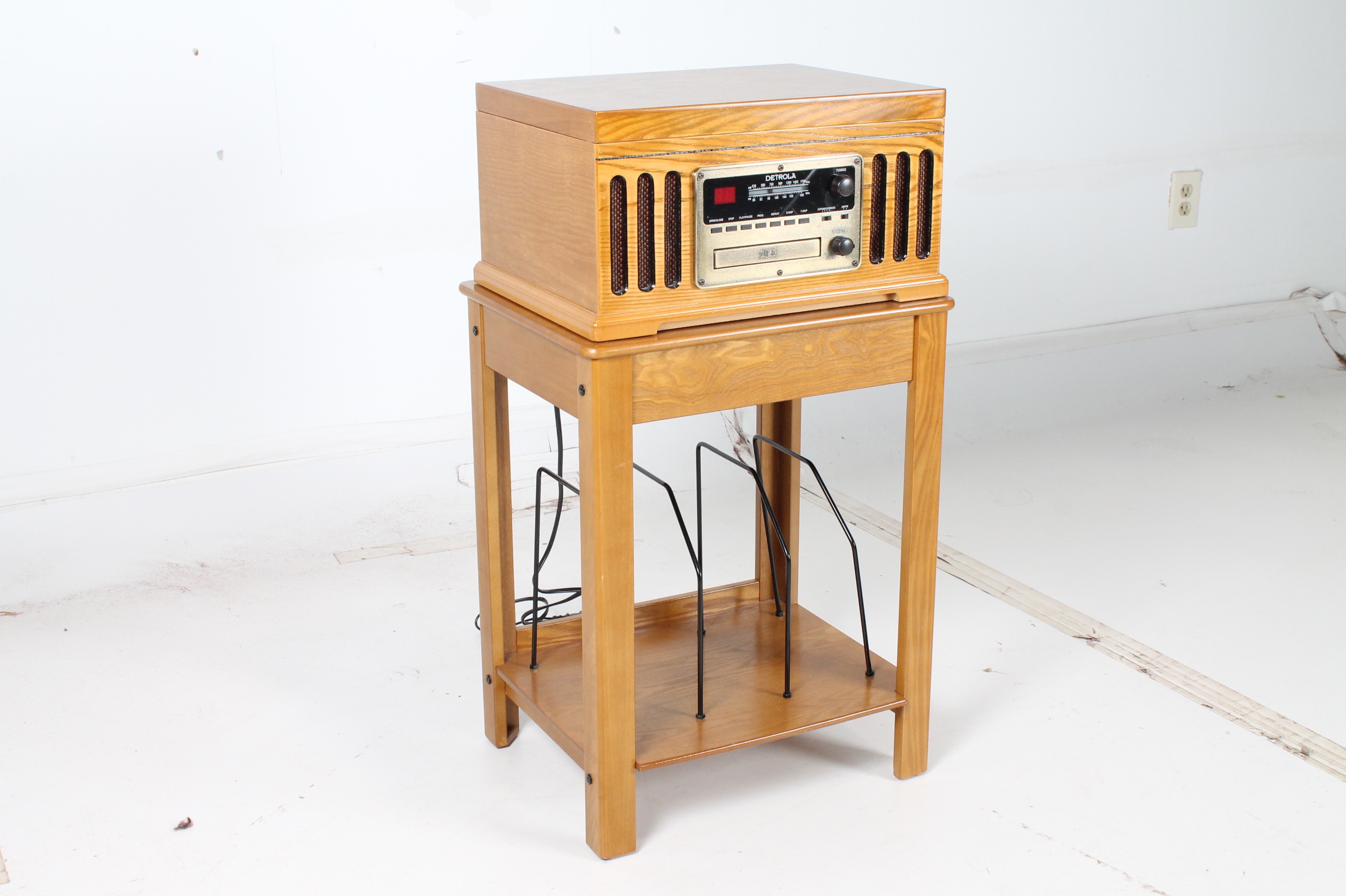 Detrola KM837 Audio System with Record Table Everything But The House