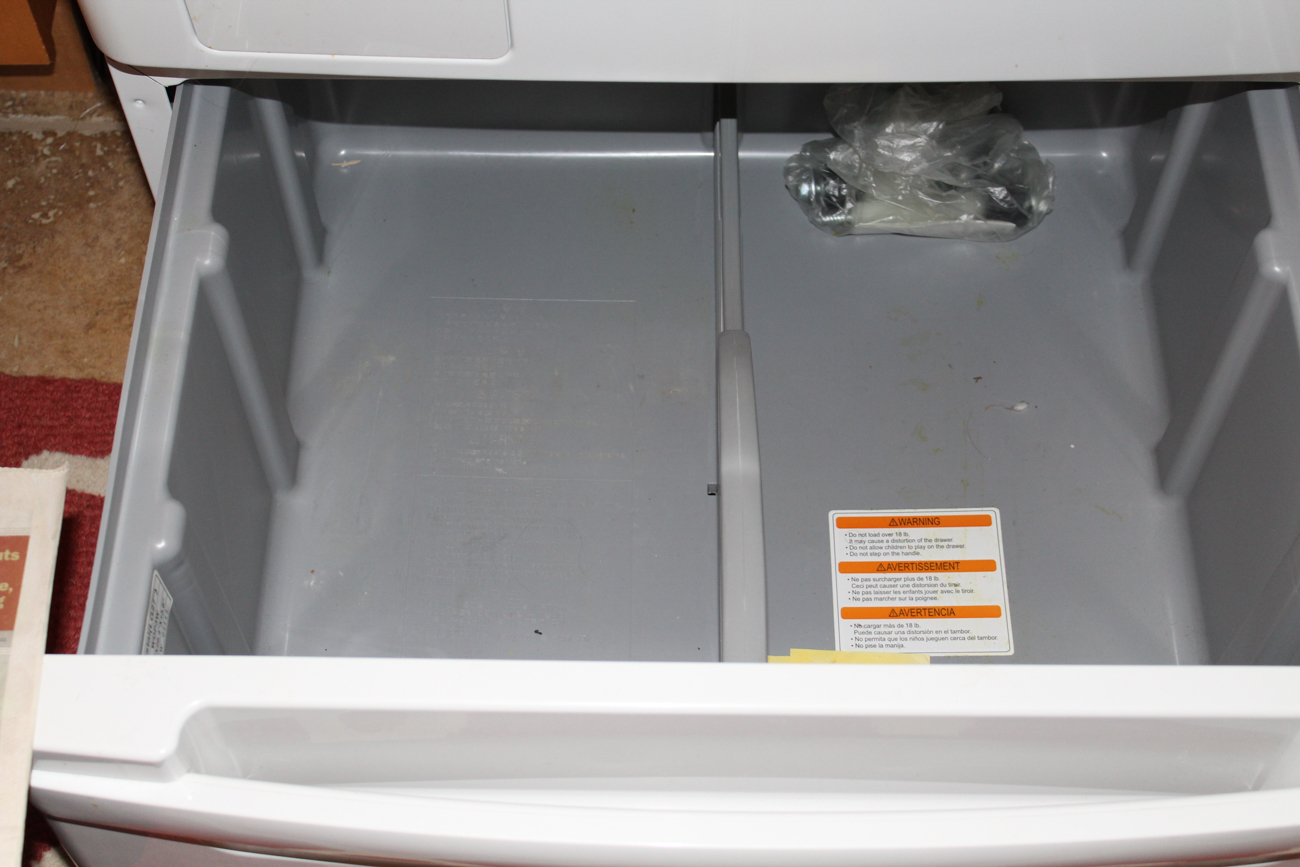 LG Tromm SteamWasher on Stand