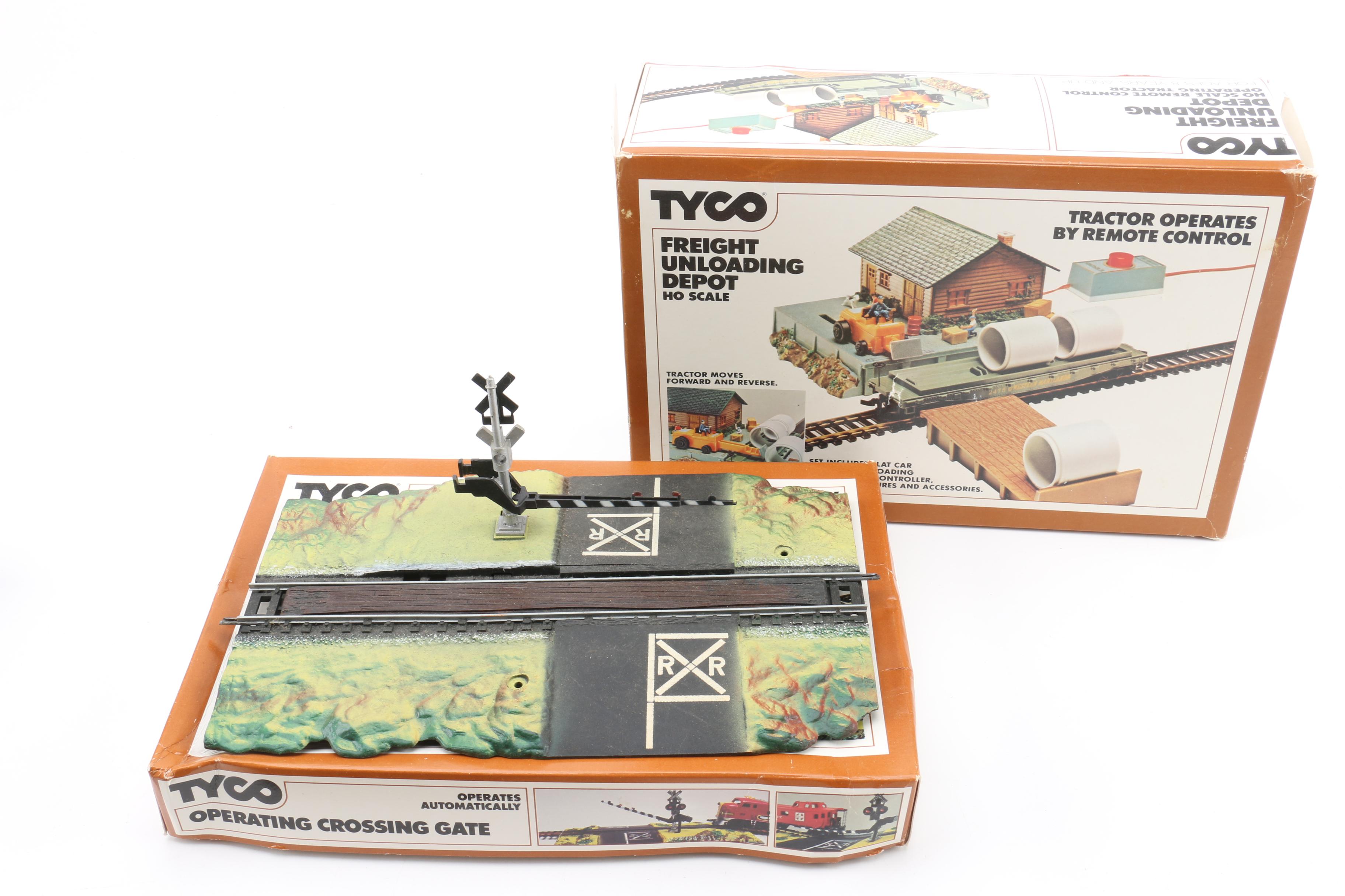 Tyco Trains and Accessories