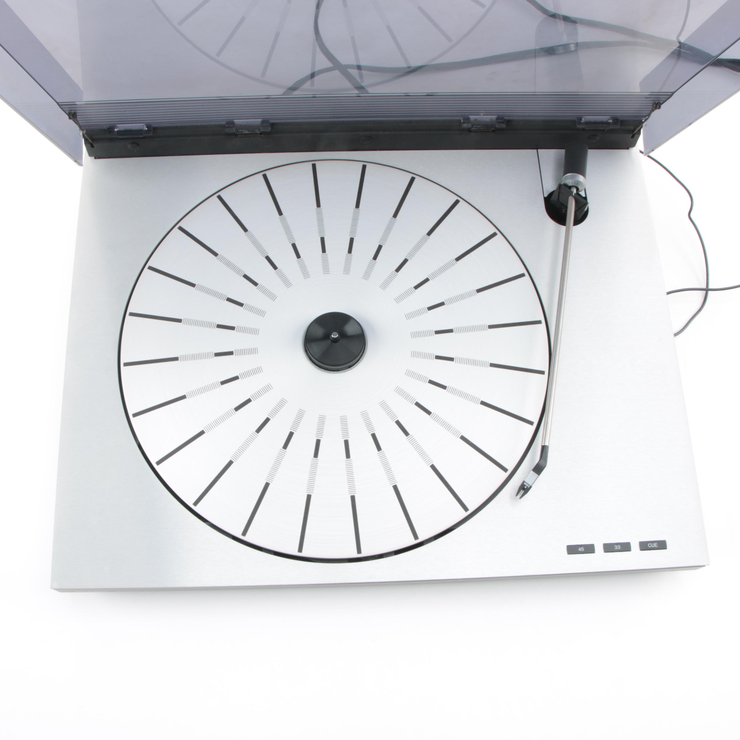 Vintage Bang & Olufsen Type 5833 Stereo Turntable System