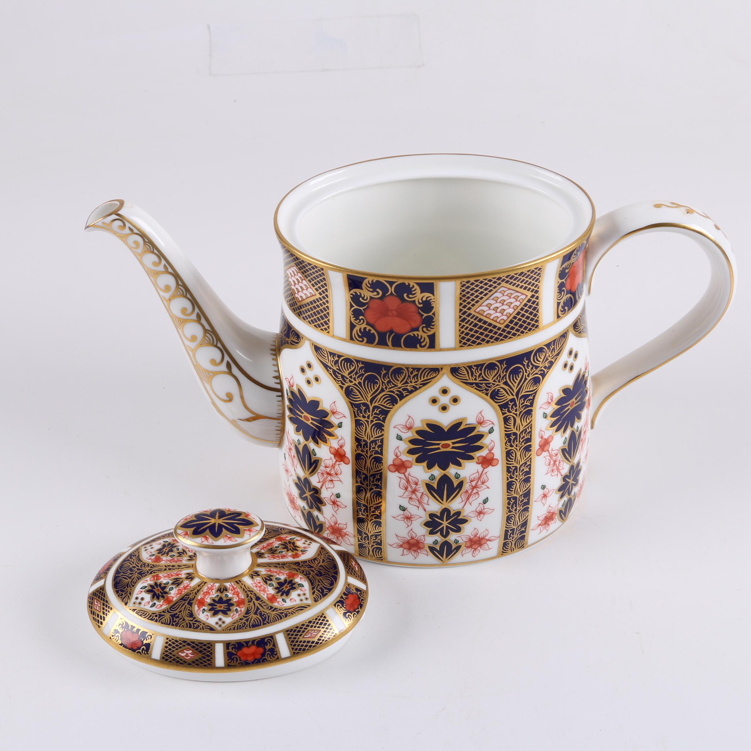 Royal Crown Derby "Old Imari" Dinnerware