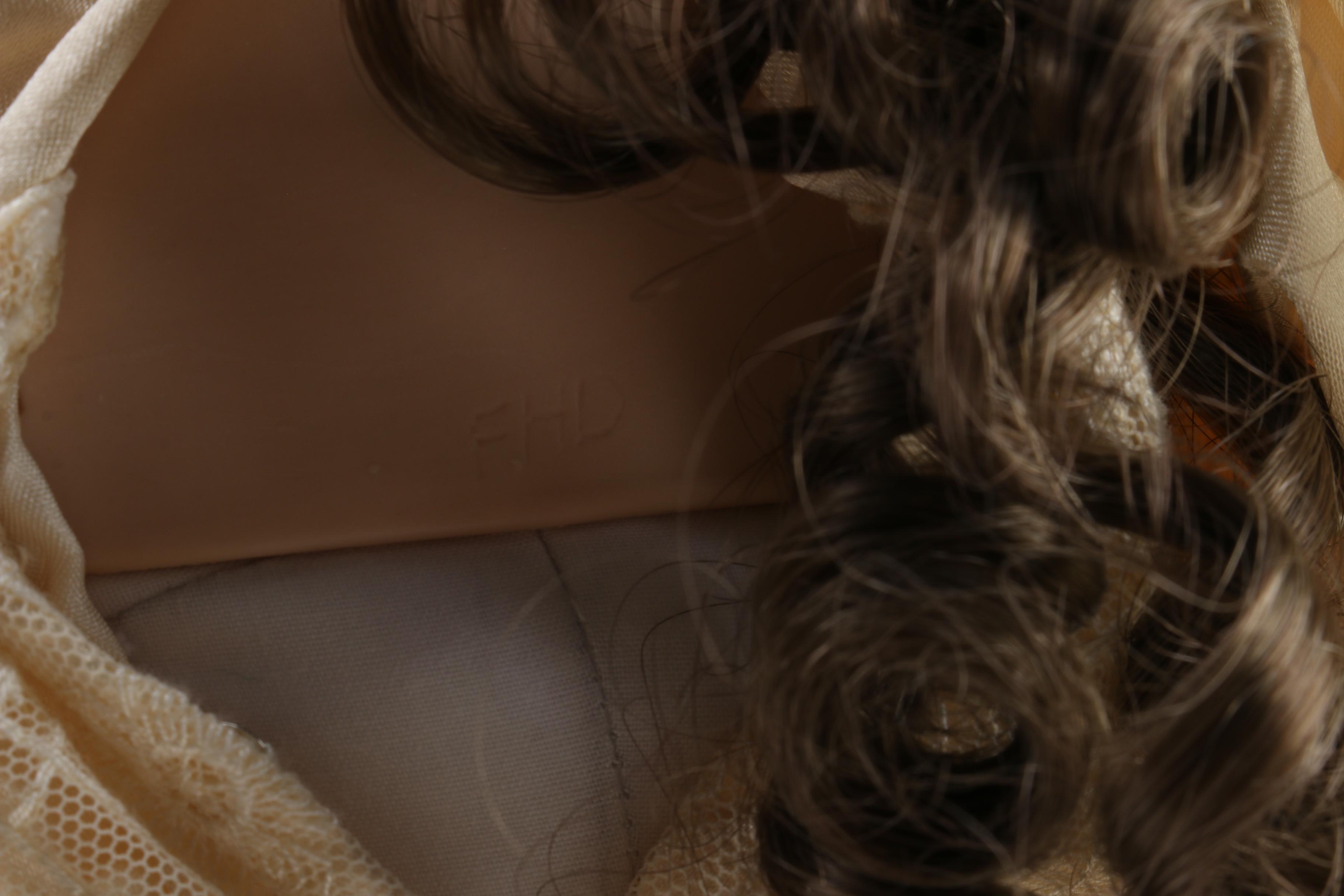 Franklin Heirloom "Bébé Bru Victorian Bride" Porcelain Doll