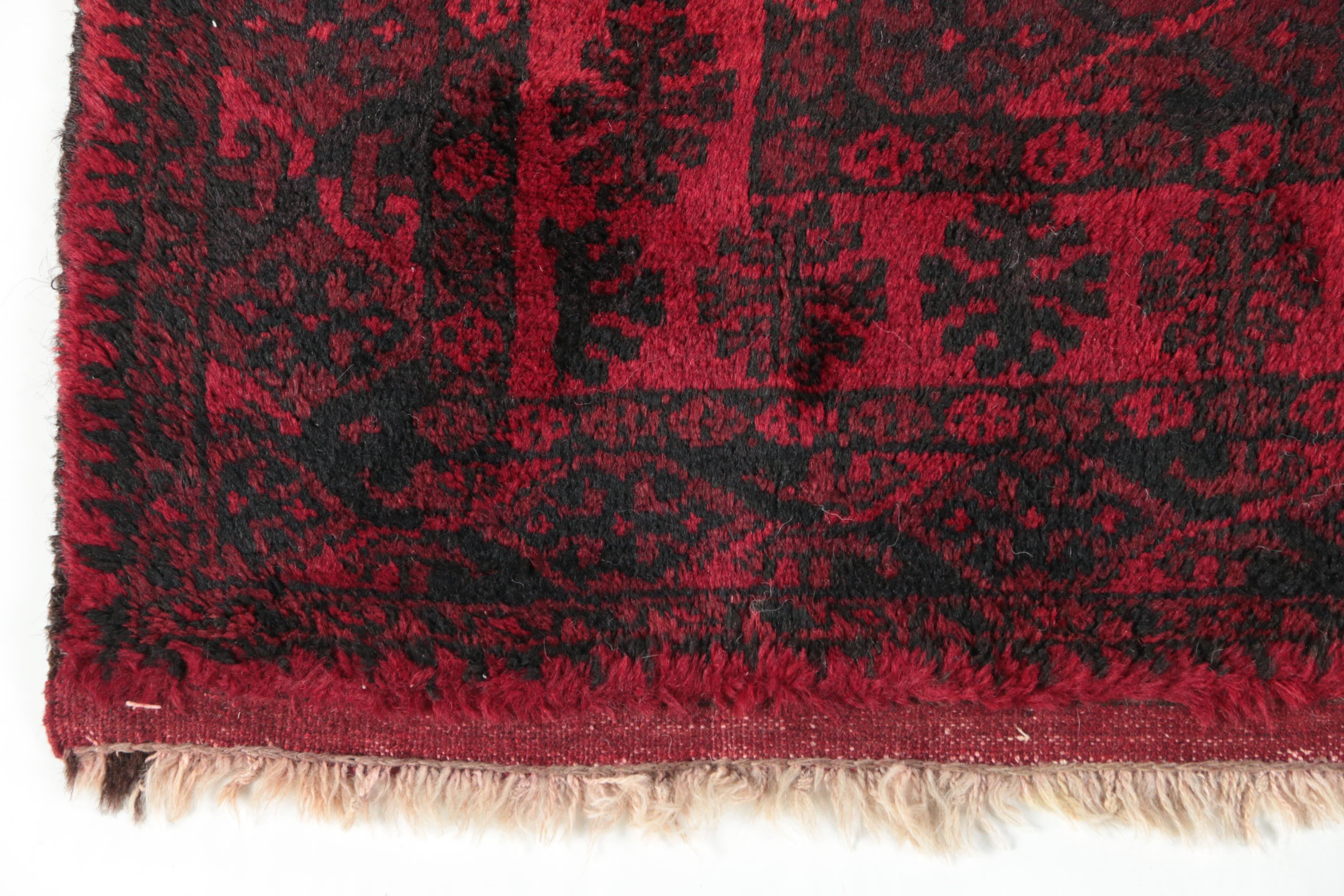 Hand-Knotted Turkmen Ersari Bohkara Style Wool Area Rug