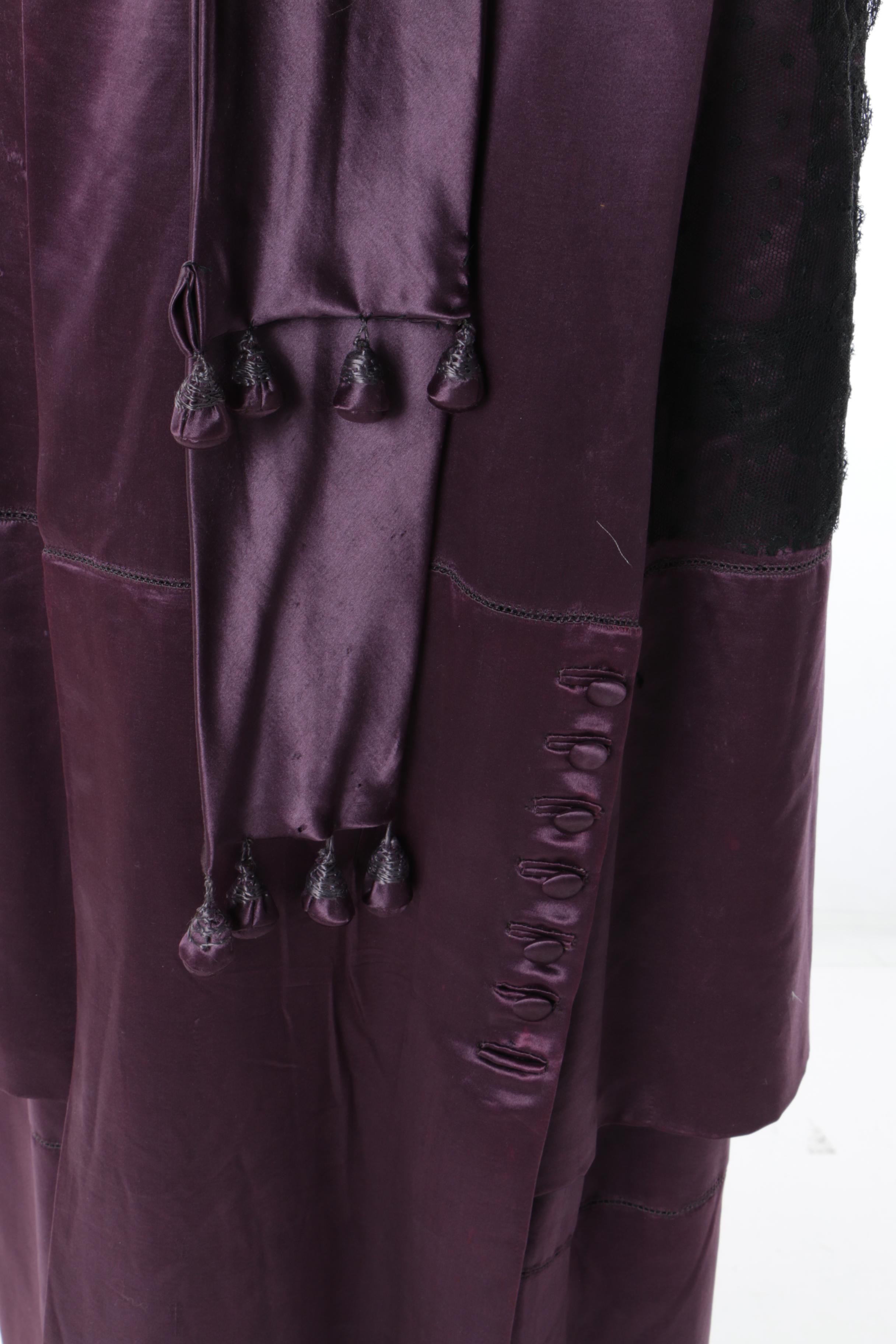 Women's Circa 1910 Early Edwardian Plum and Black Silk Gown Trimmed in Lace