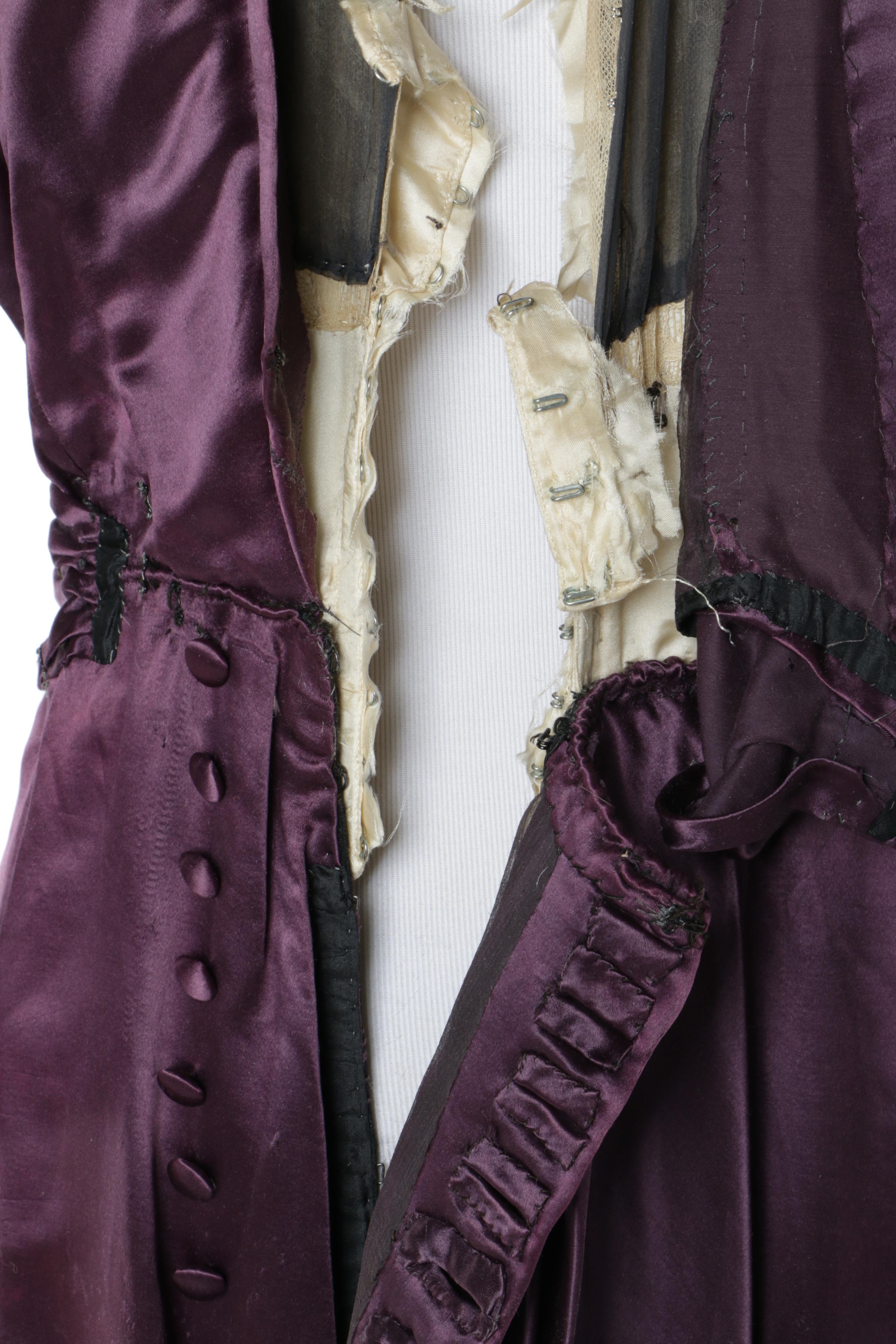 Women's Circa 1910 Early Edwardian Plum and Black Silk Gown Trimmed in Lace