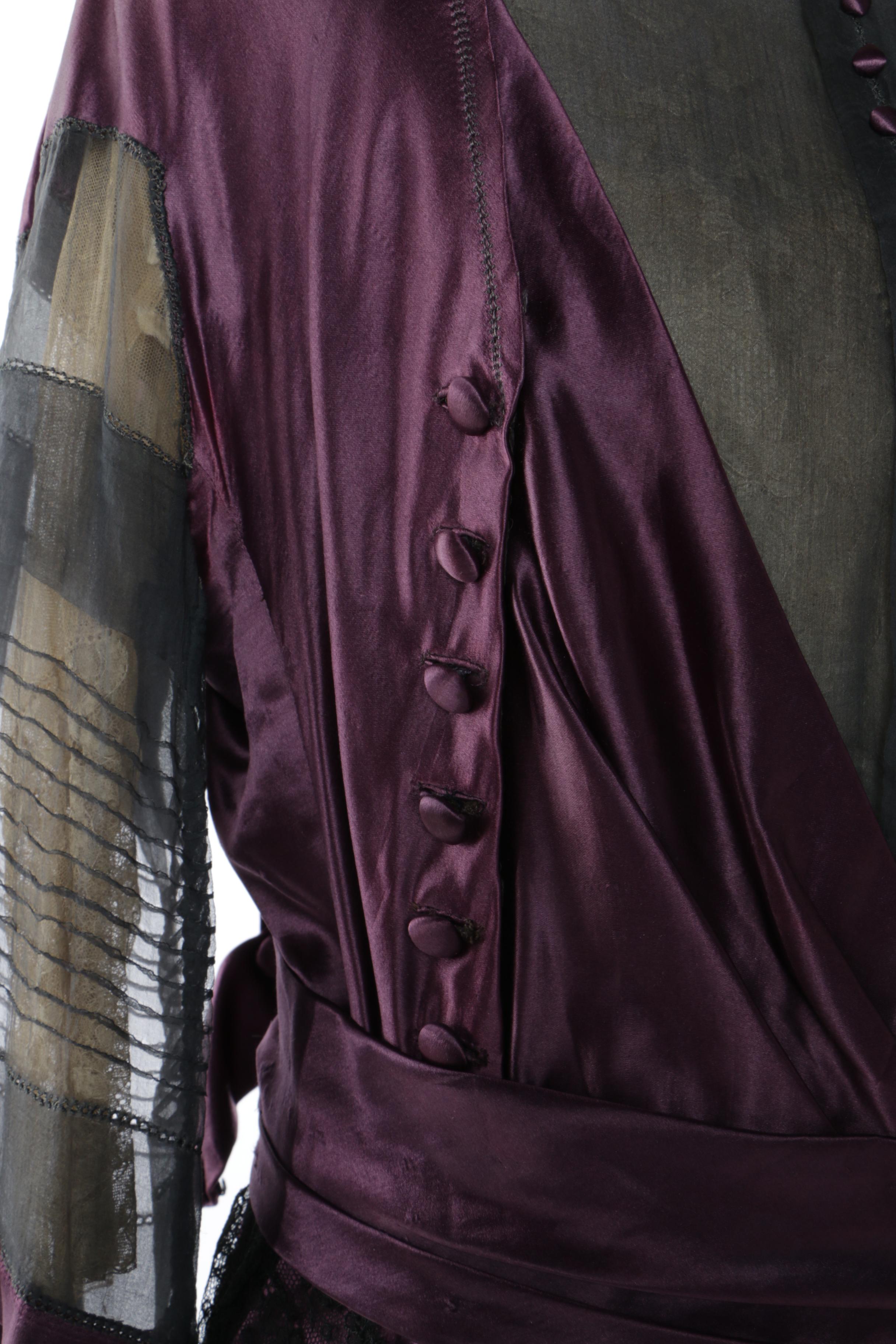 Women's Circa 1910 Early Edwardian Plum and Black Silk Gown Trimmed in Lace