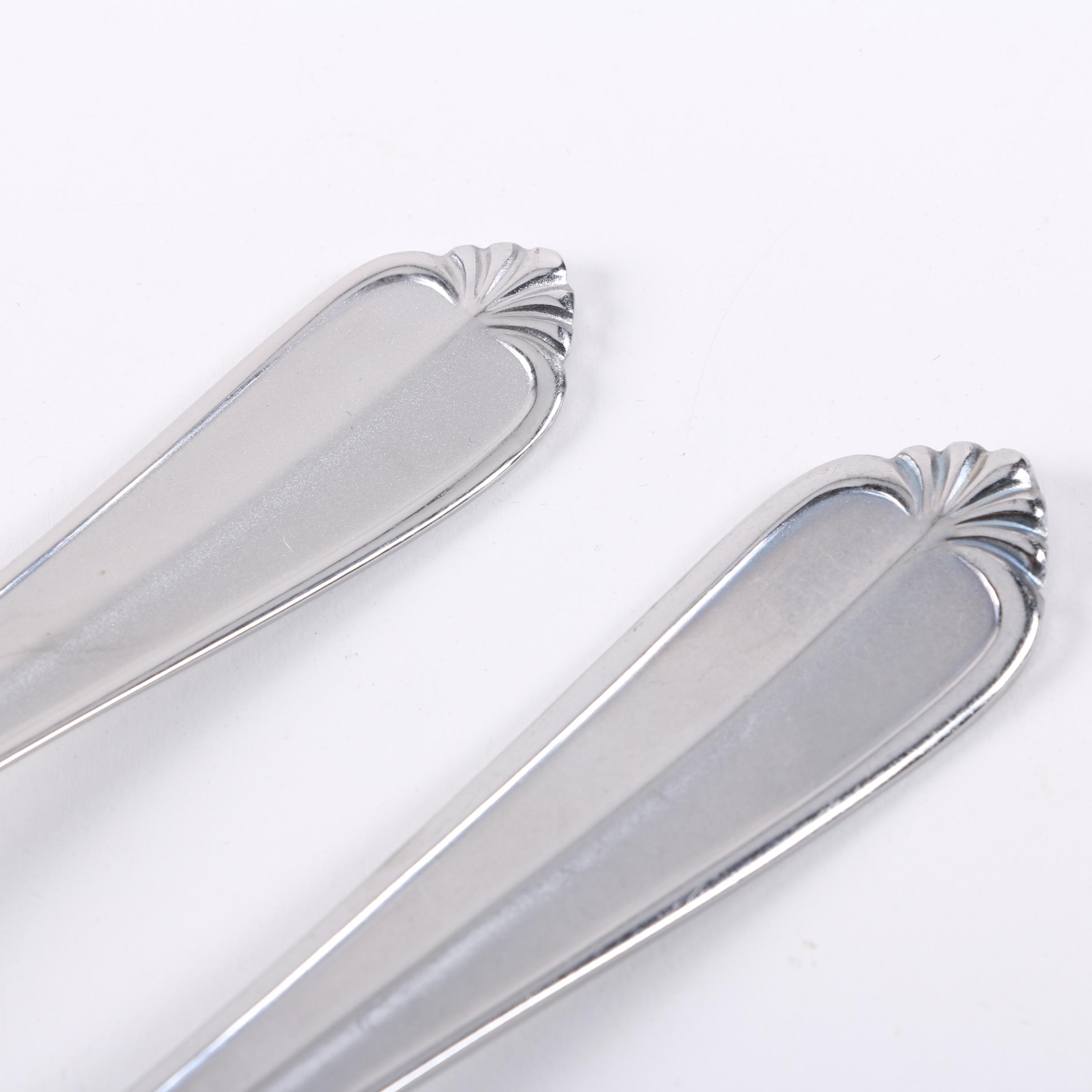 Hampton Silversmiths Stainless Steel Flatware Set