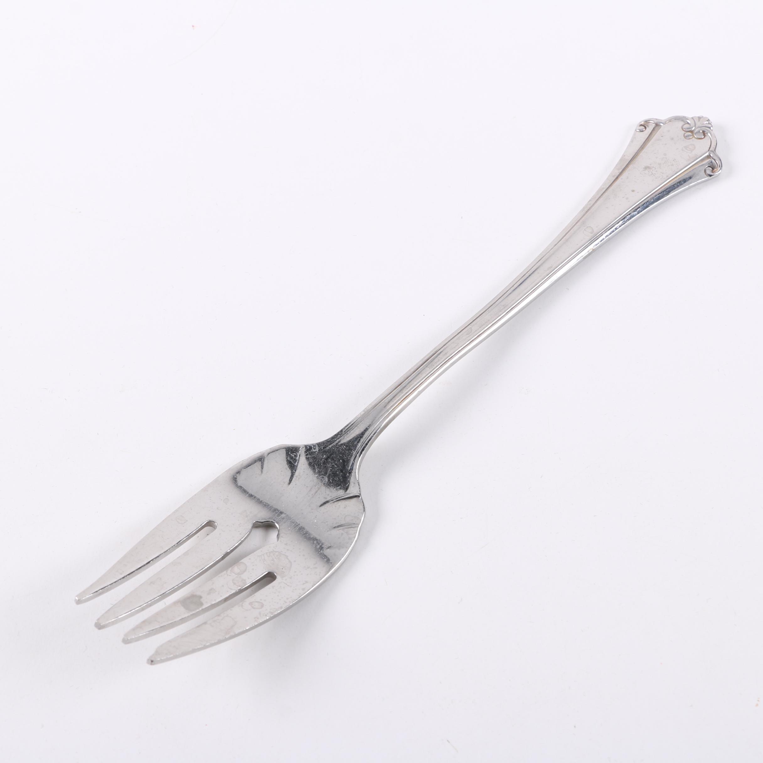 Hampton Silversmiths Stainless Steel Flatware Set