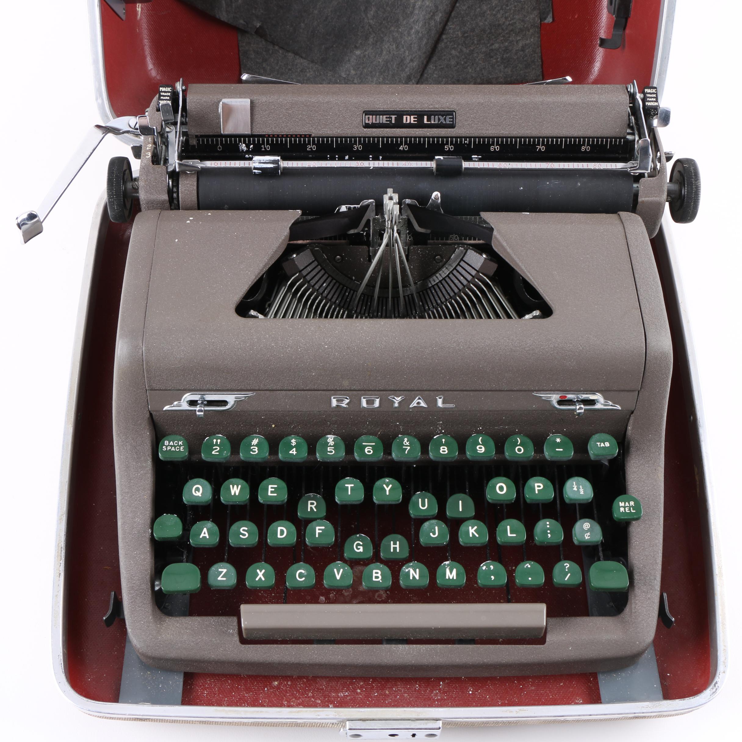 Vintage Royal "Quiet de Luxe" Typewriter with Hard-Shell Case