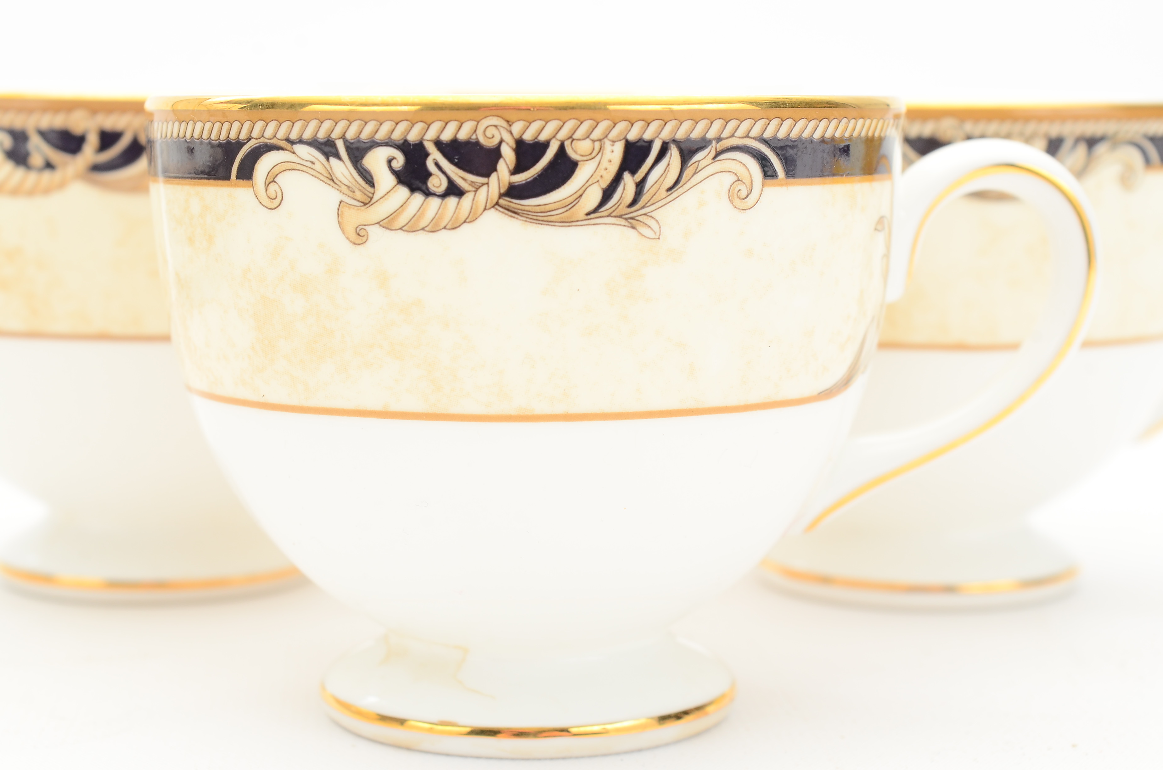 Wedgwood "Cornucopia" China Set