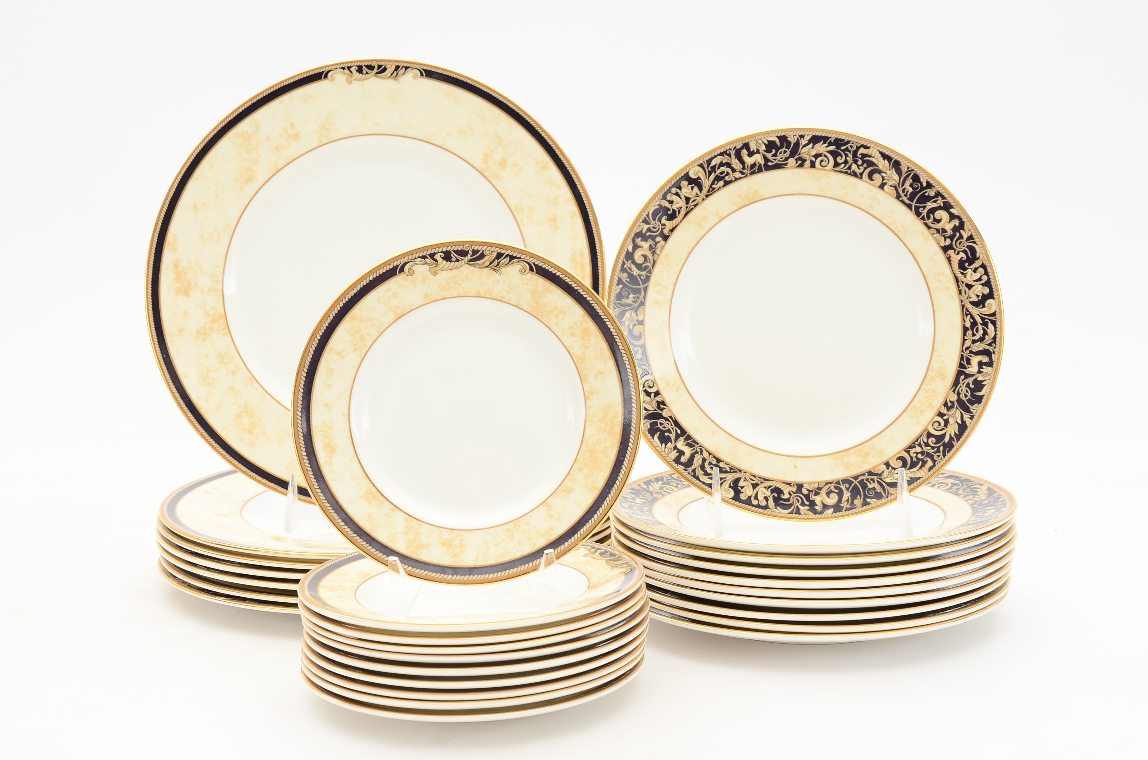 Wedgwood "Cornucopia" China Set