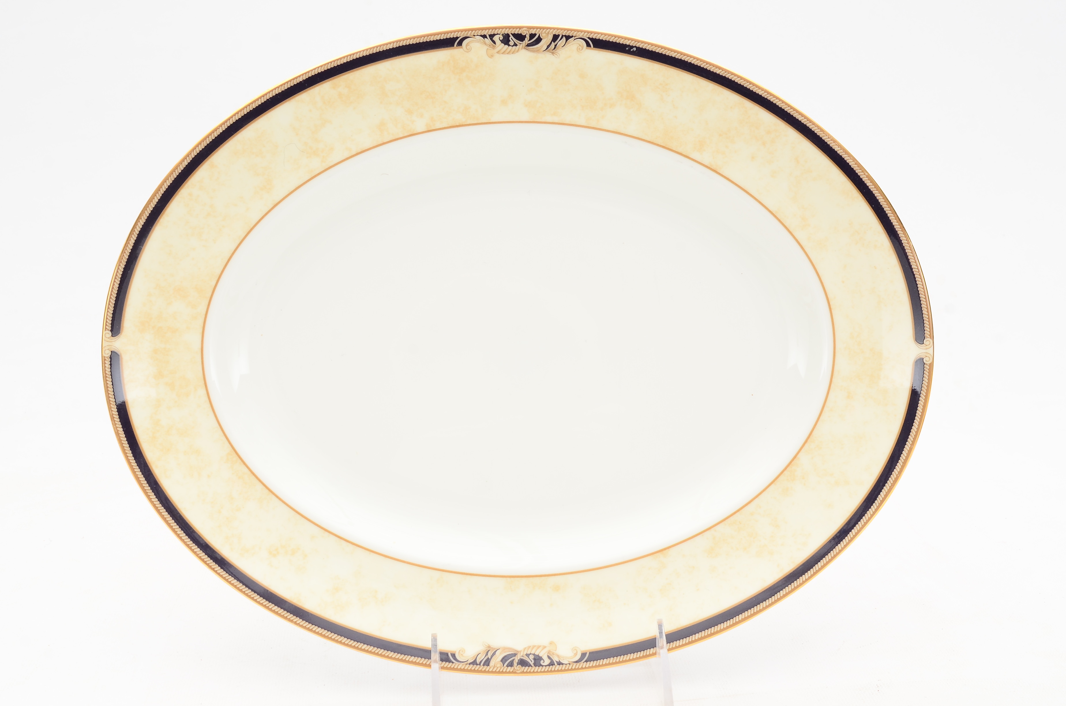 Wedgwood "Cornucopia" China Set