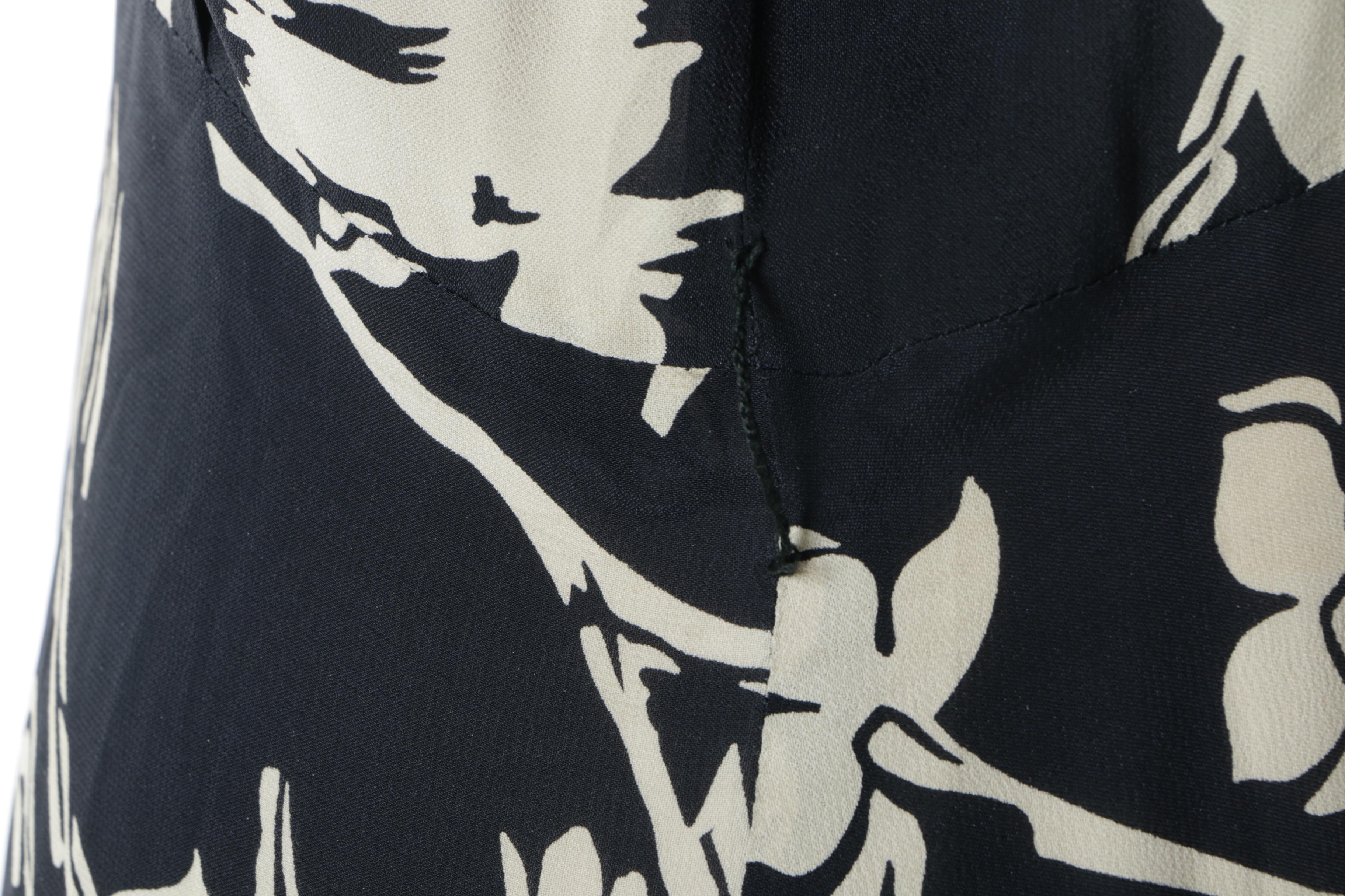 Circa 1950s Vintage Floral Print Day Dress