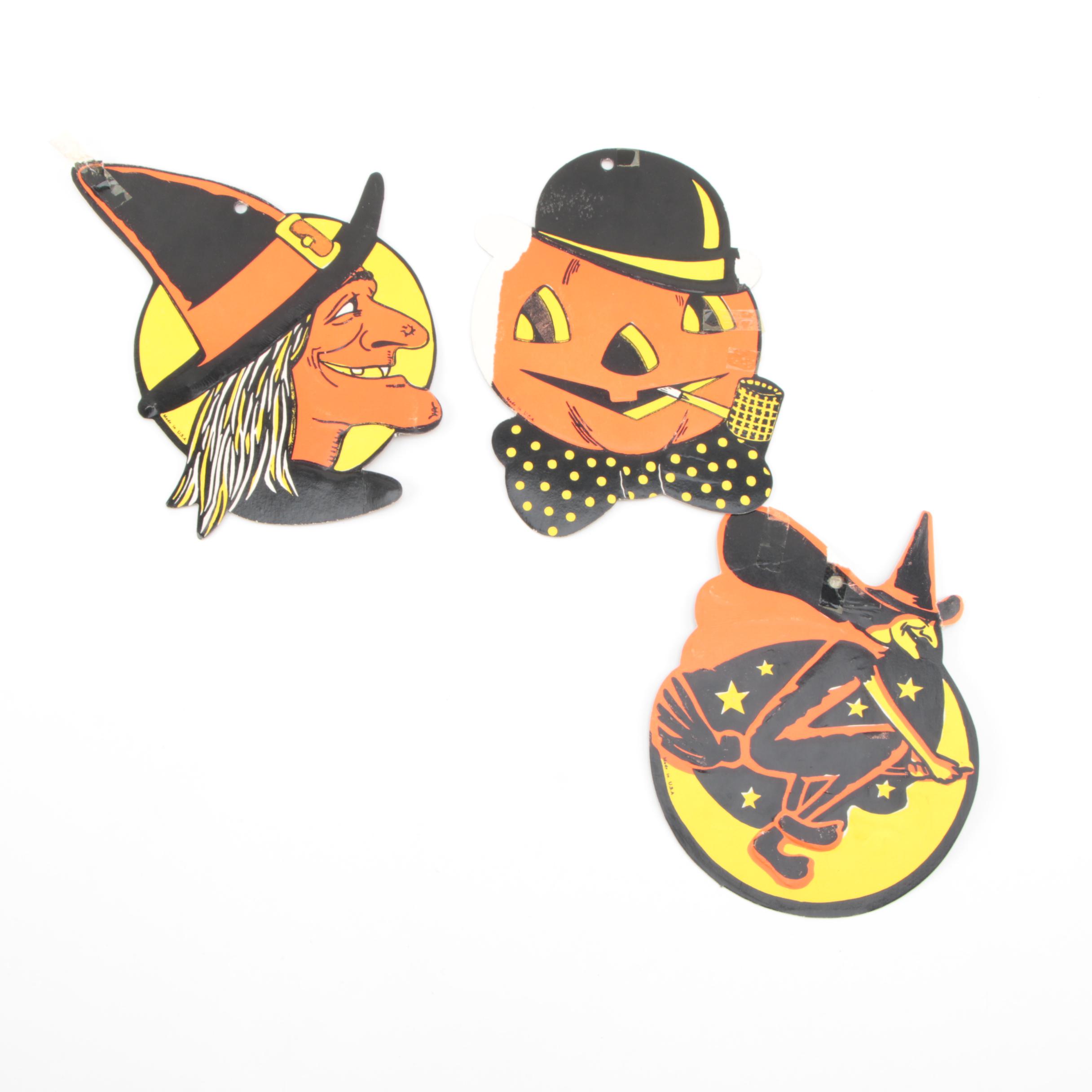 Halloween Paper and Cardboard Decor