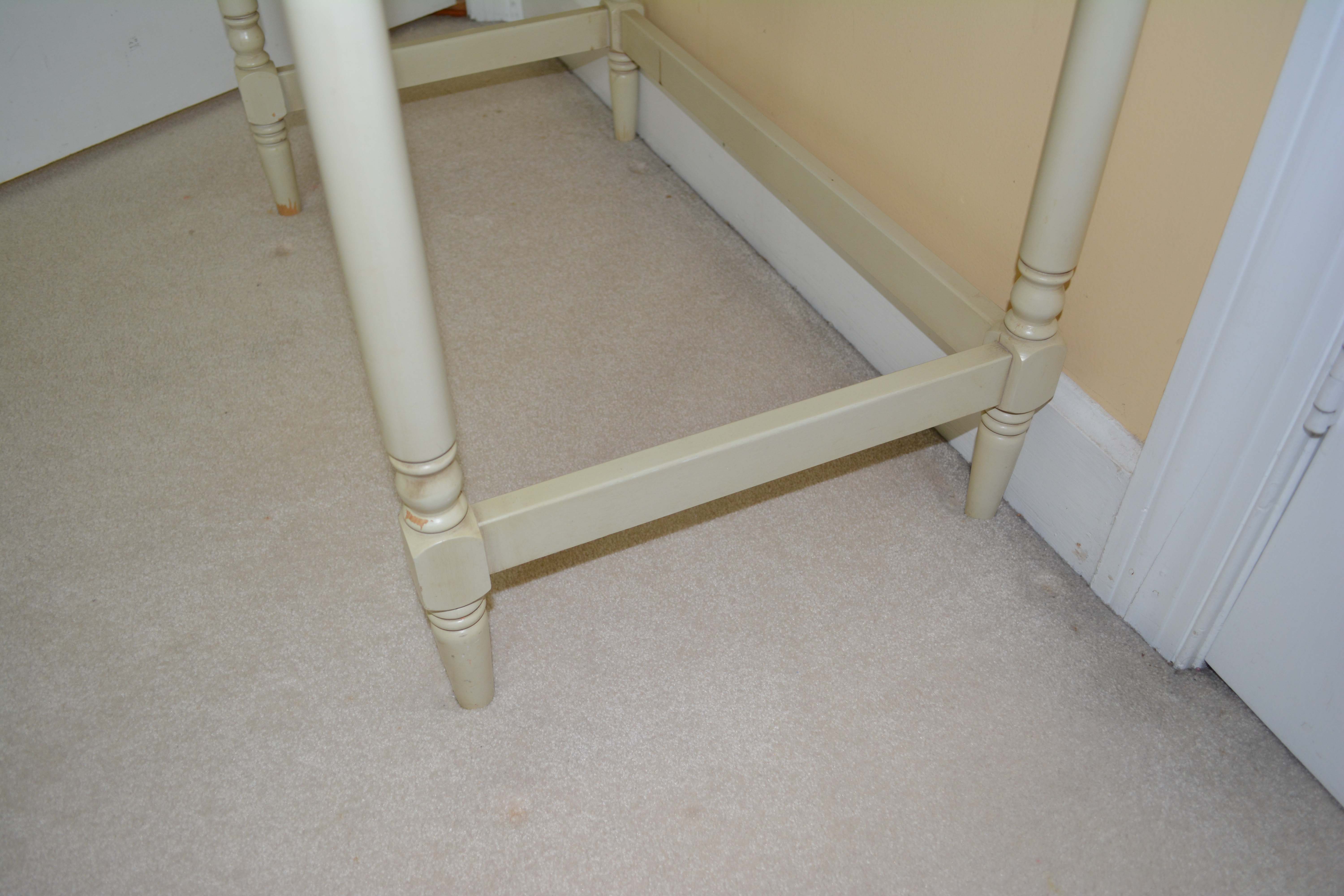 Ethan Allen Vanity Table with Chair