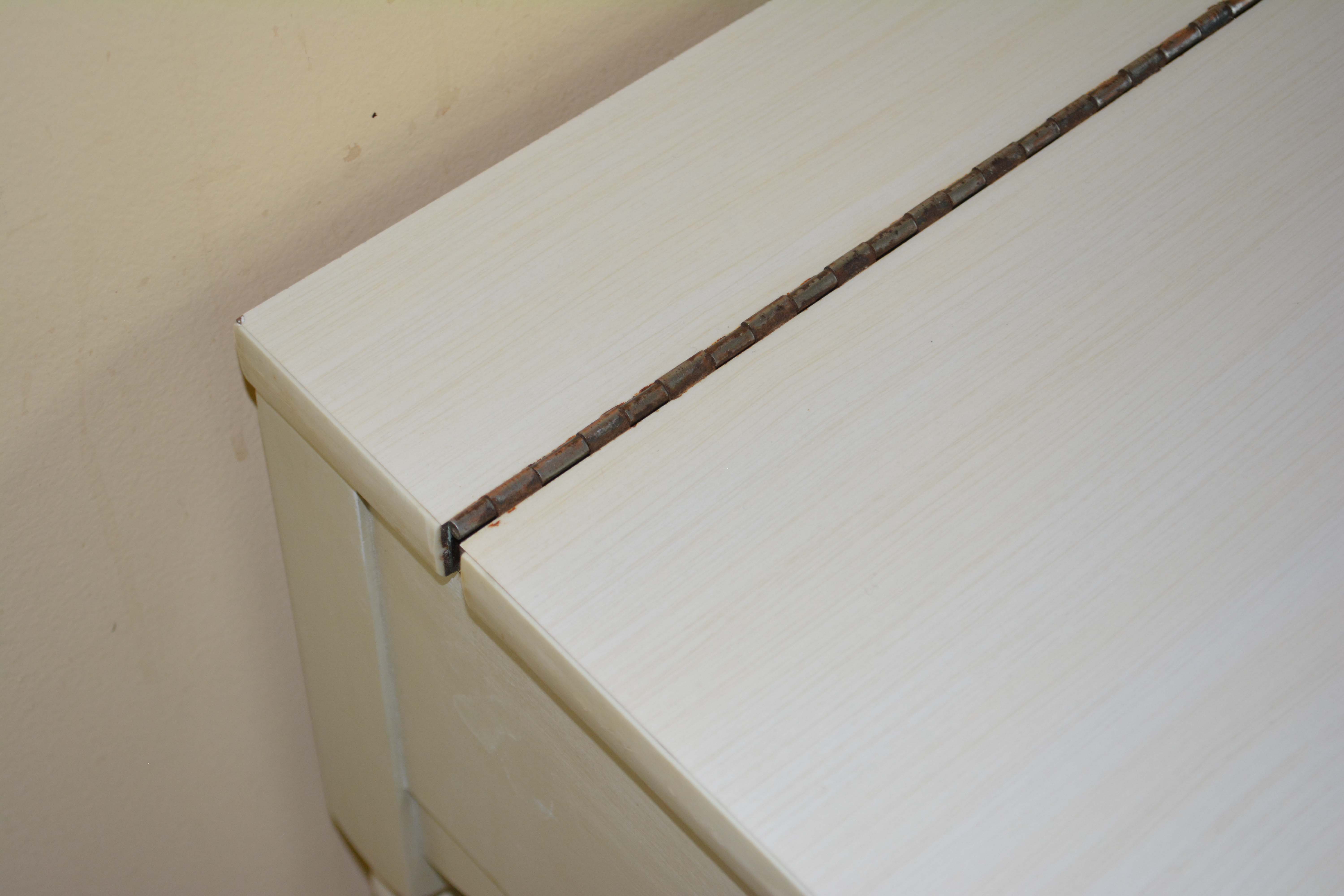 Ethan Allen Vanity Table with Chair