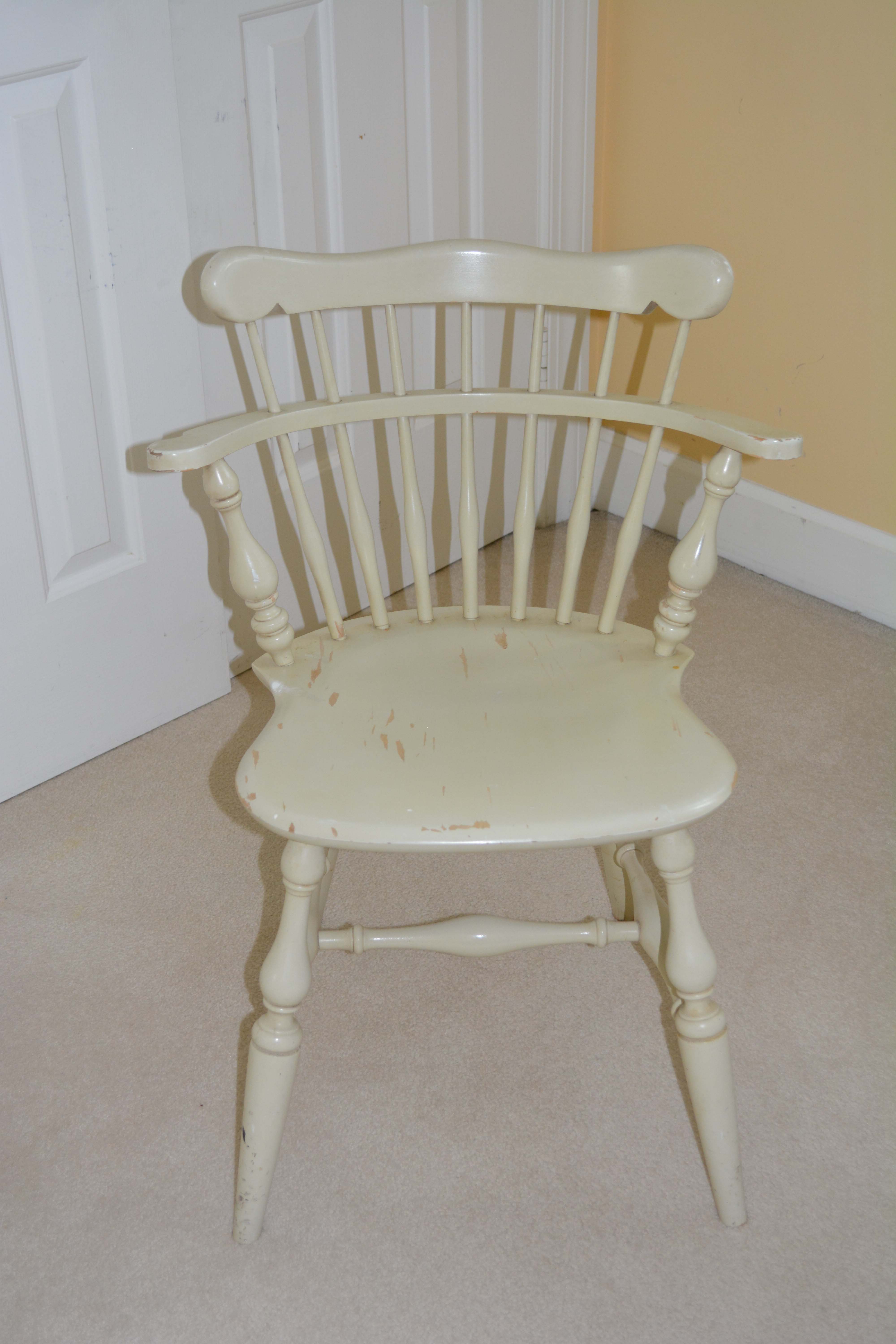 Ethan Allen Vanity Table with Chair