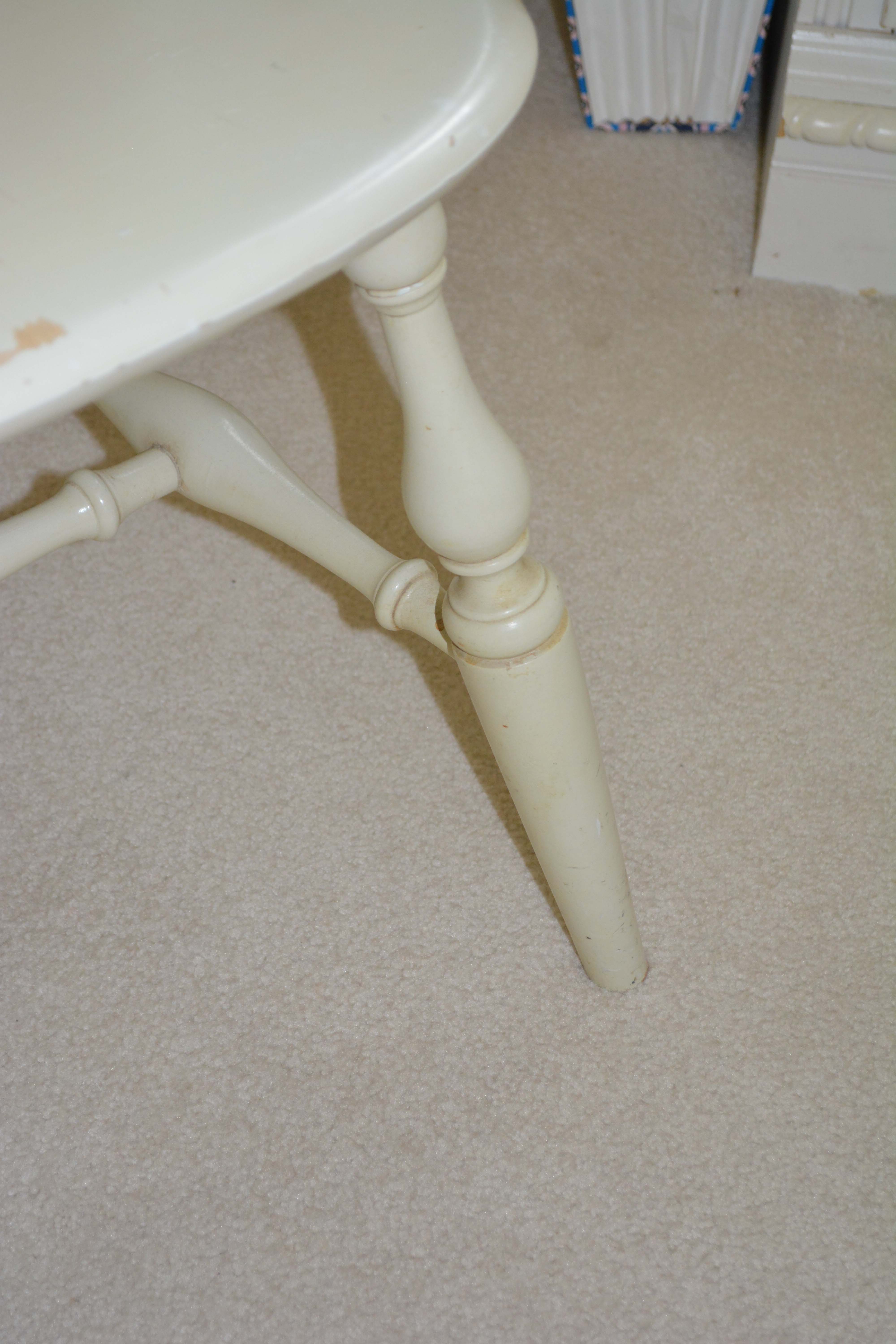 Ethan Allen Vanity Table with Chair