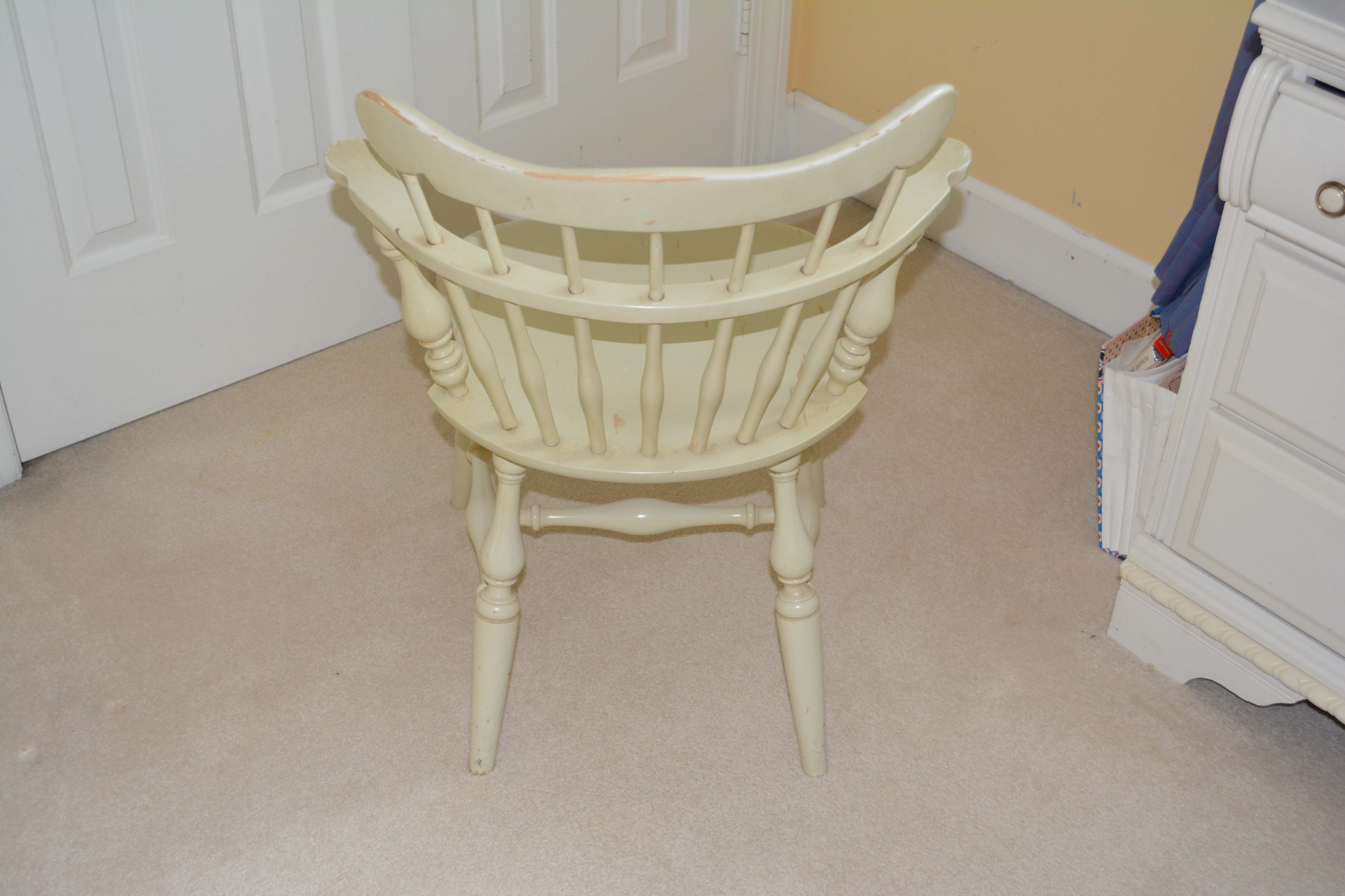 Ethan Allen Vanity Table with Chair