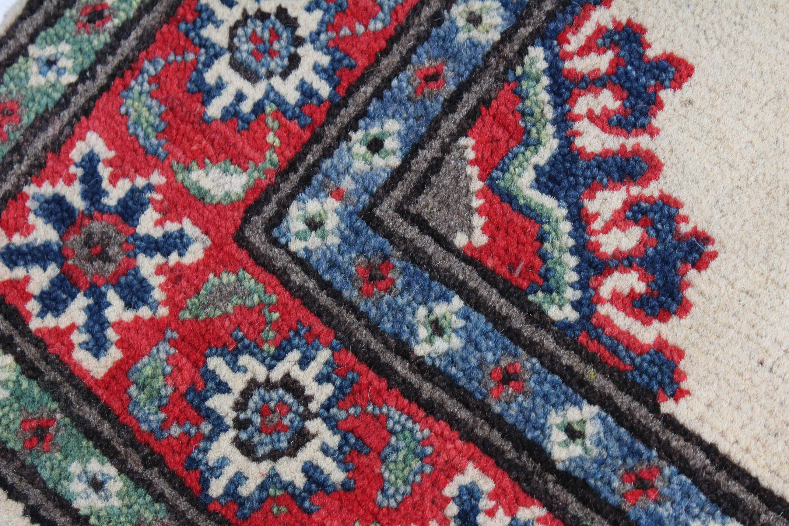 2' x 3' Fine Hand-Knotted Afghani Caucasian Kazak Rug