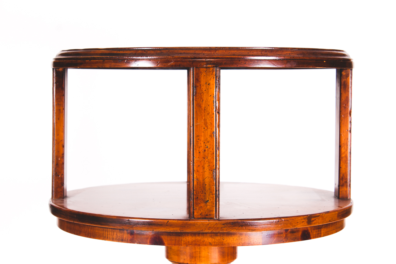 Mid Century Heritage Round Wood Lamp Table