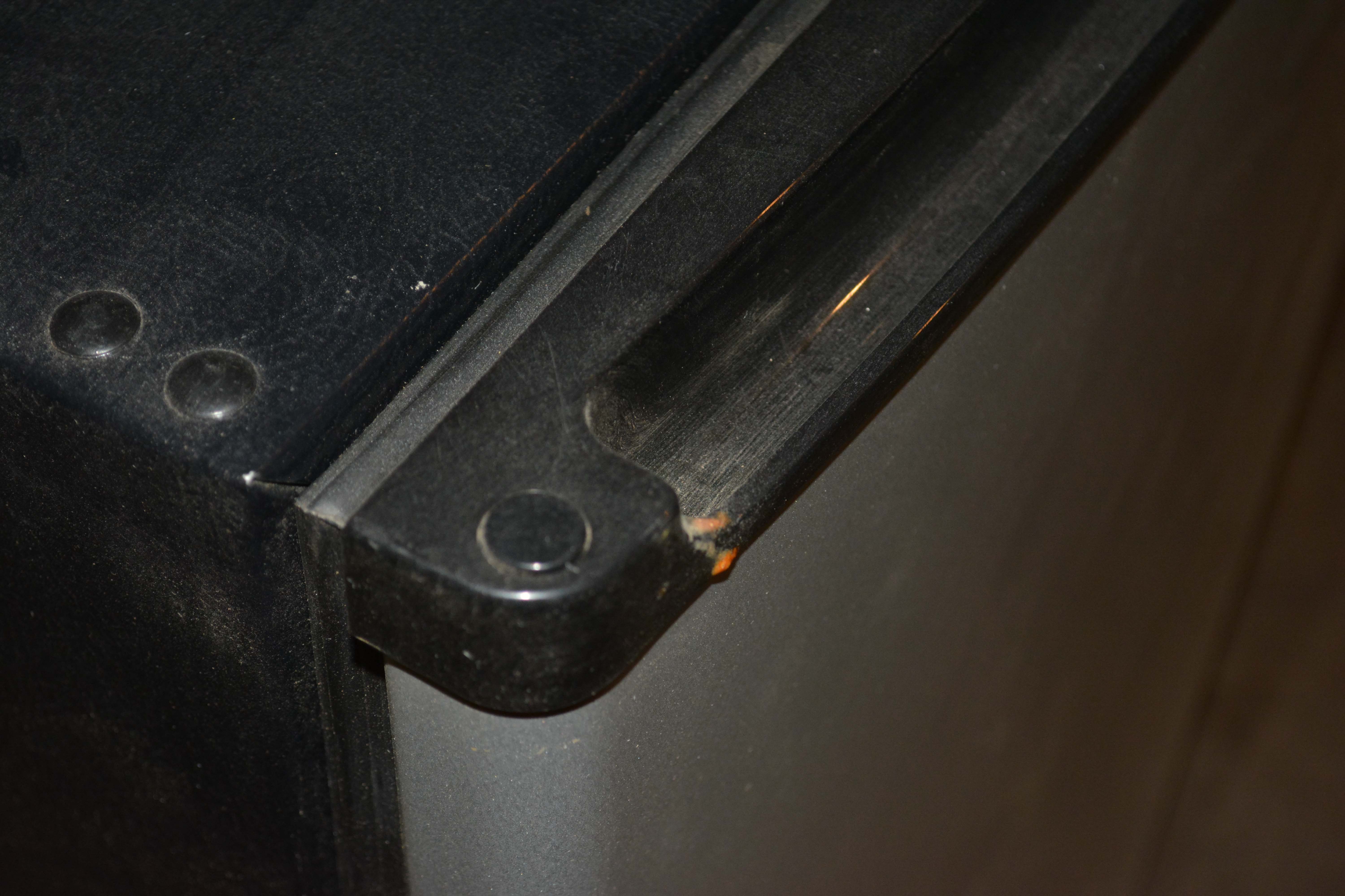 Sanyo SR-3720M Miniature Fridge