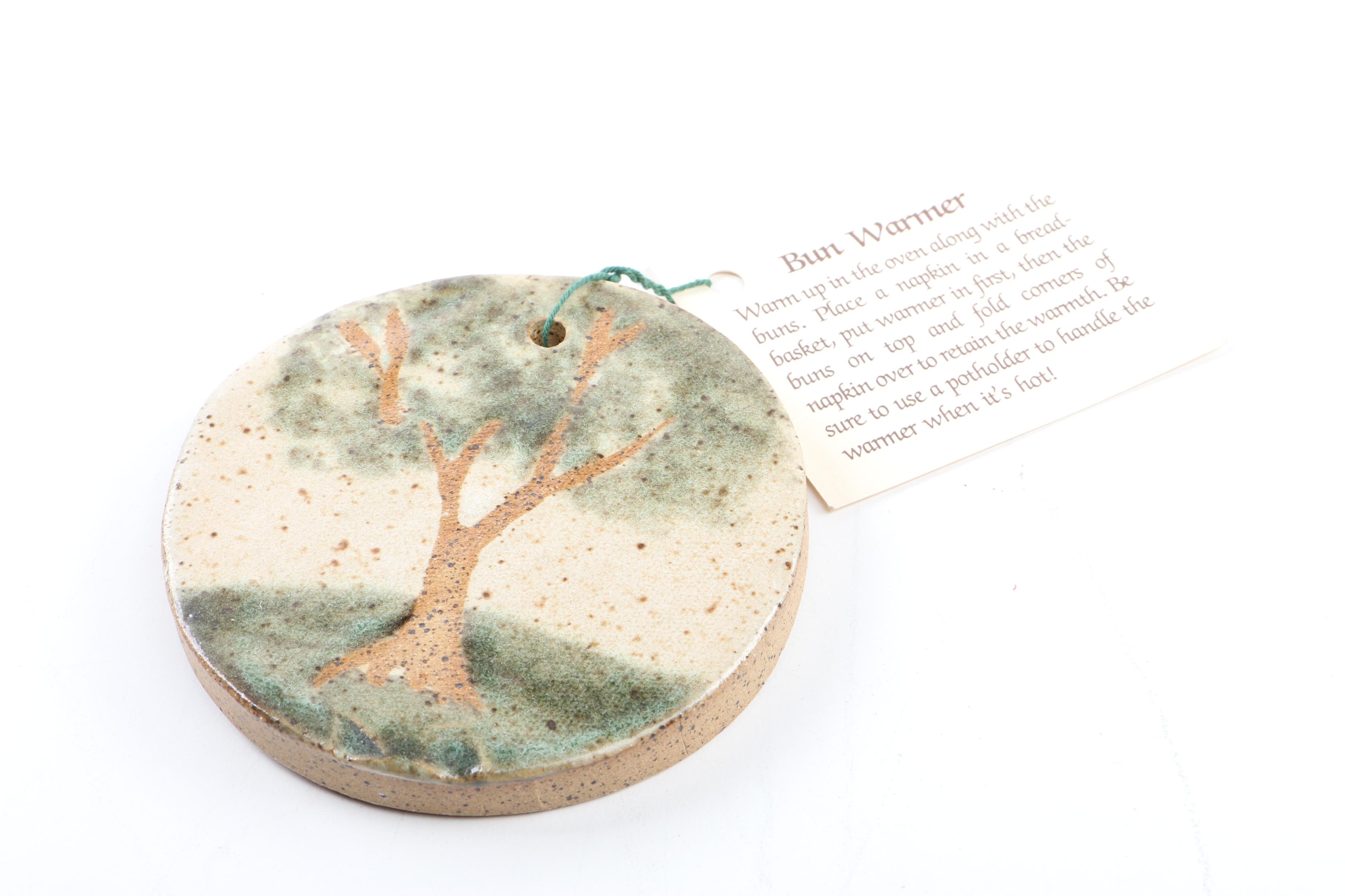 Annapolis Art Pottery Bun Warmer and Bowl