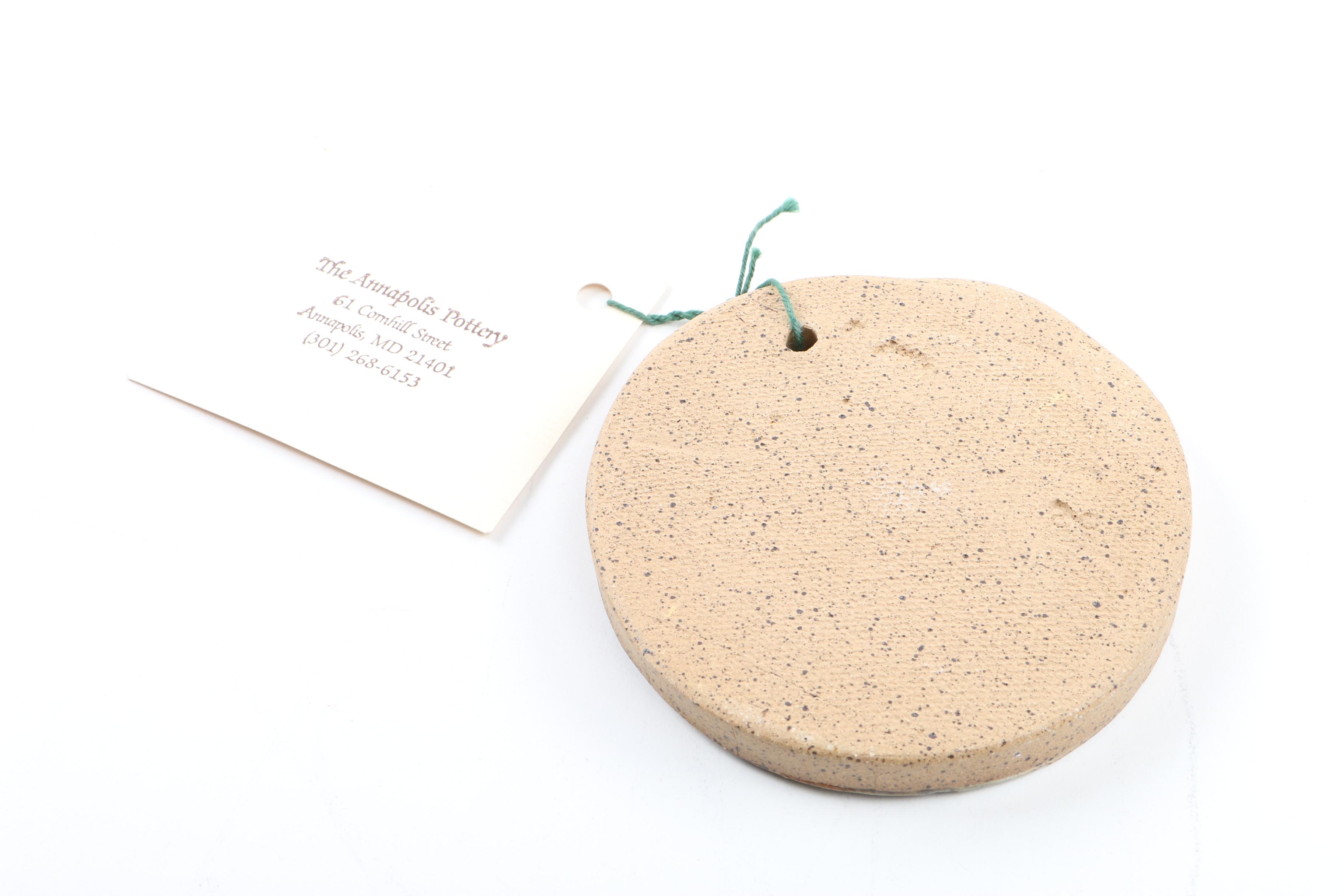 Annapolis Art Pottery Bun Warmer and Bowl