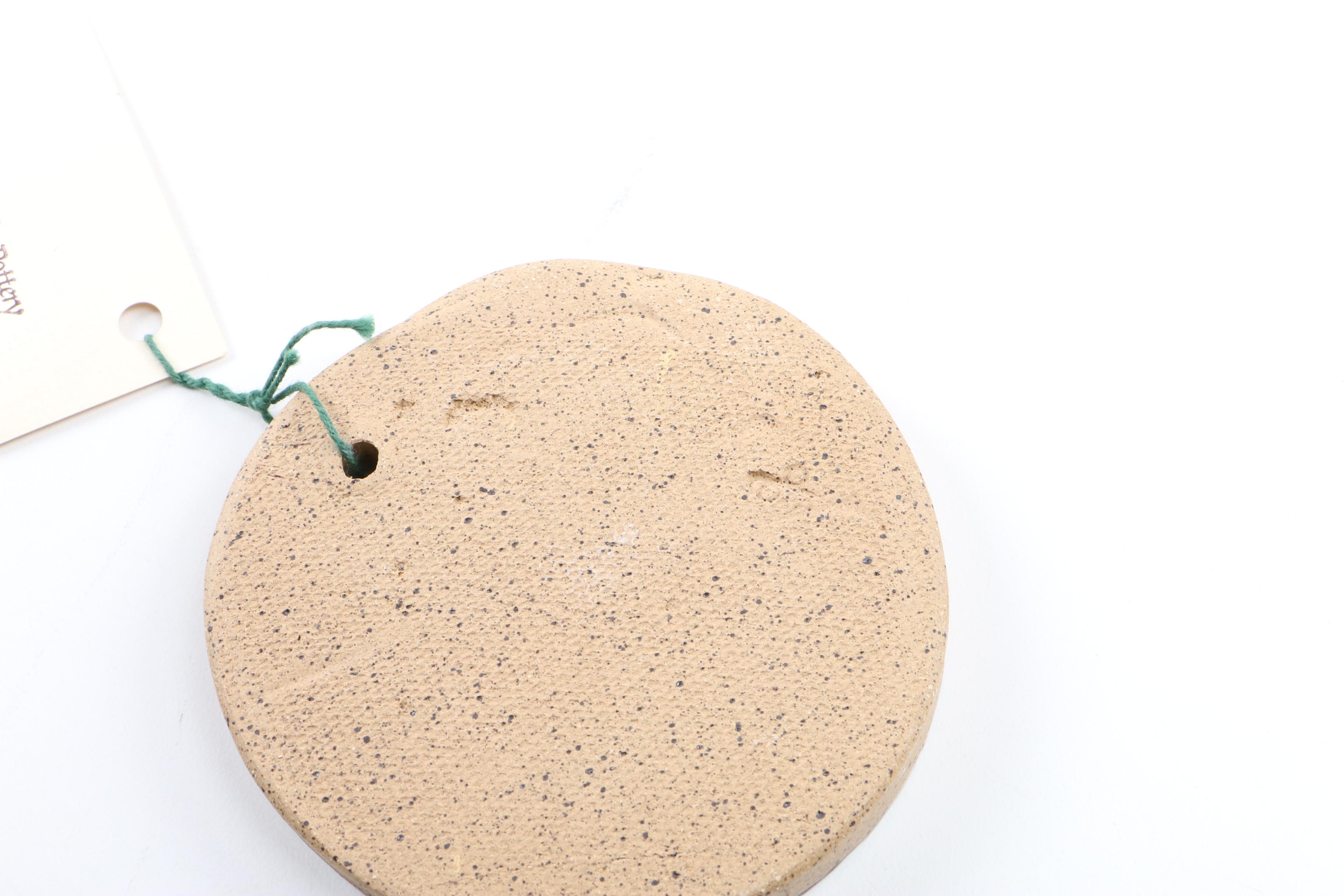 Annapolis Art Pottery Bun Warmer and Bowl