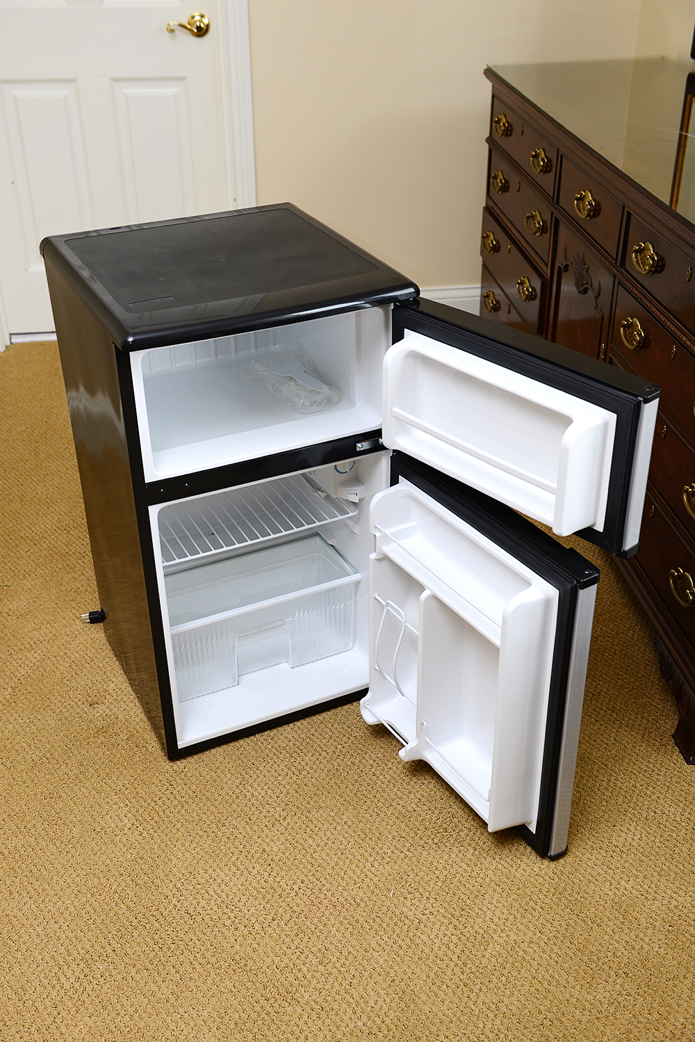Kenmore Mini Top-Freezer Refrigerator